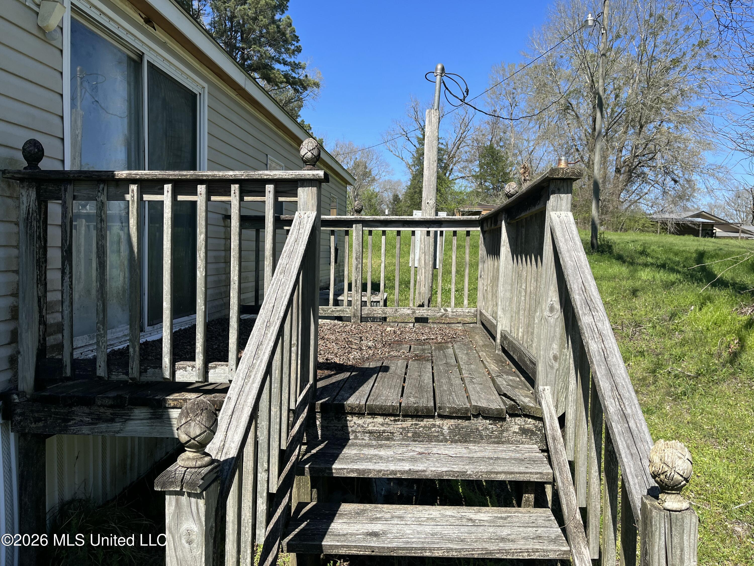 980 Tenner Road Property Photo 18