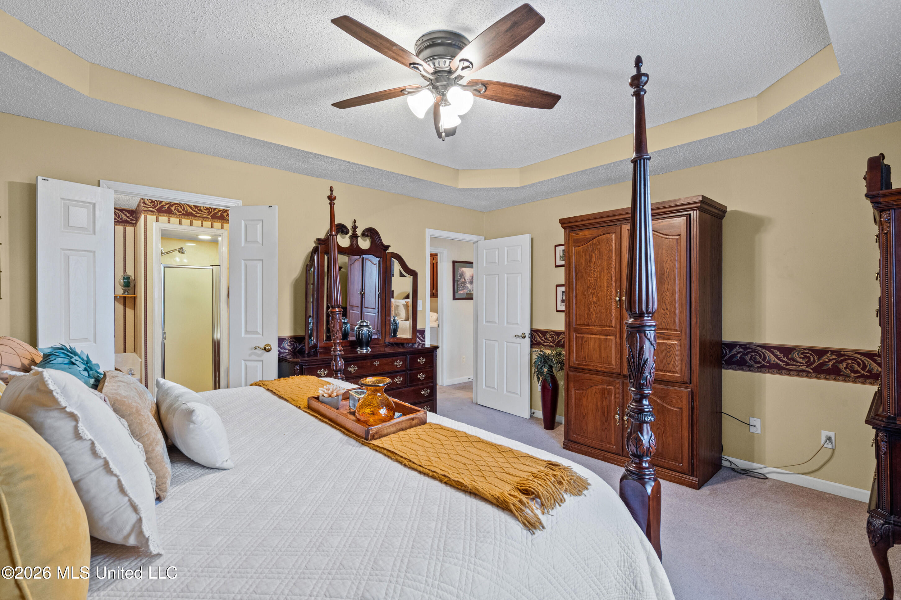 6546 Braybourne Main Property Photo 11