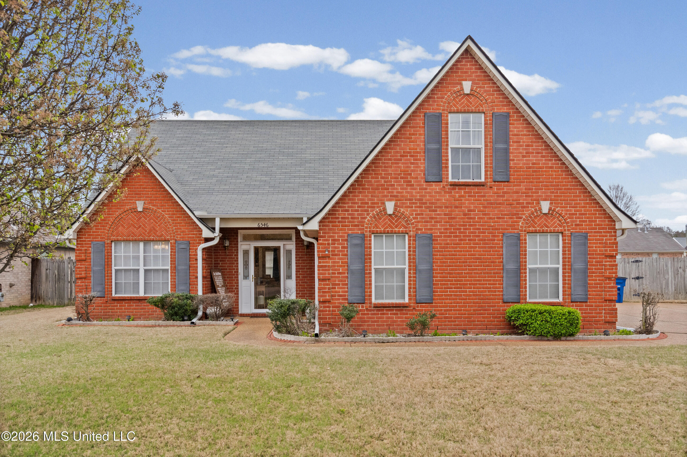 6546 Braybourne Main Property Photo 29