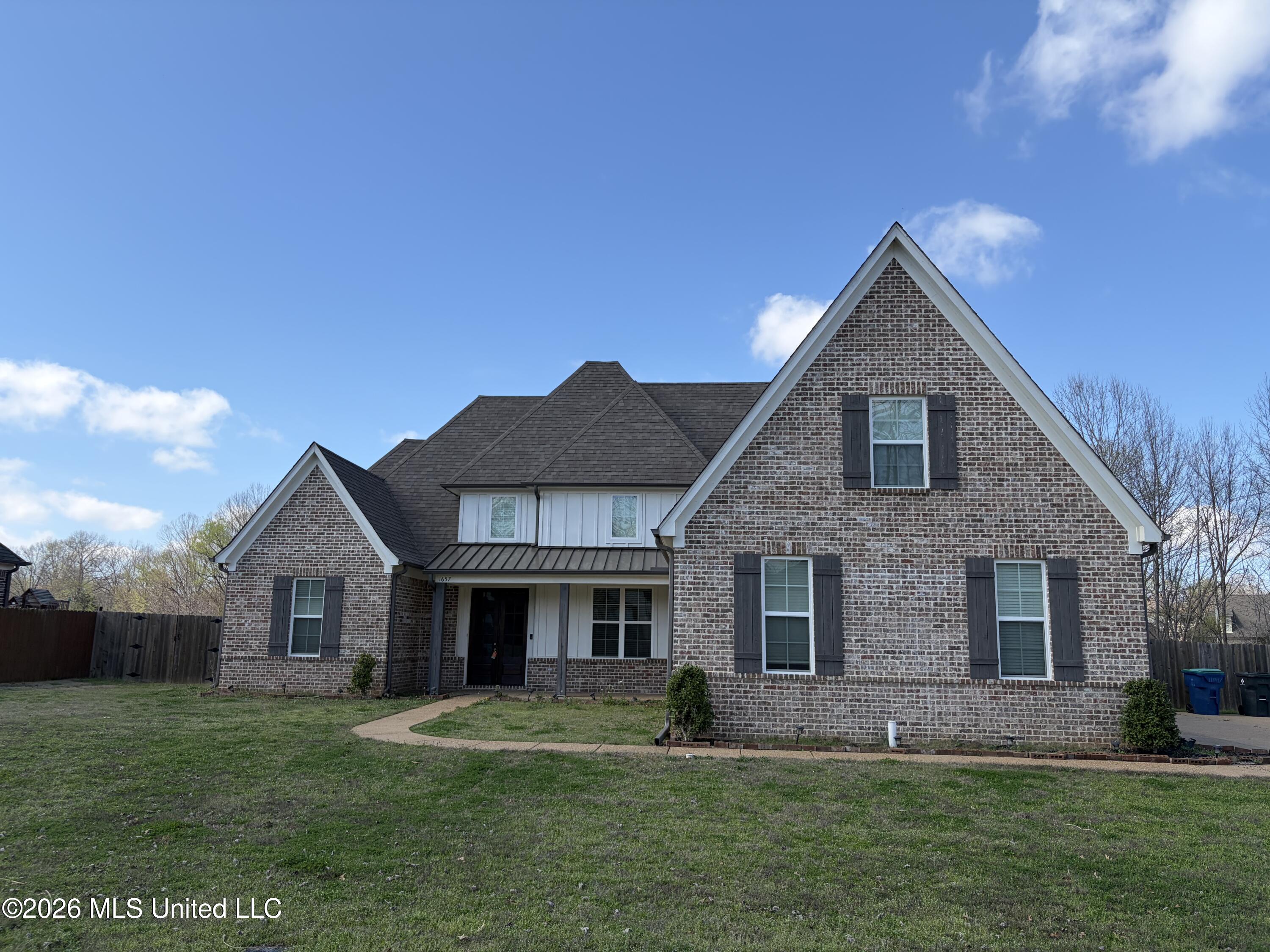 1657 Carlee Drive Property Photo 1