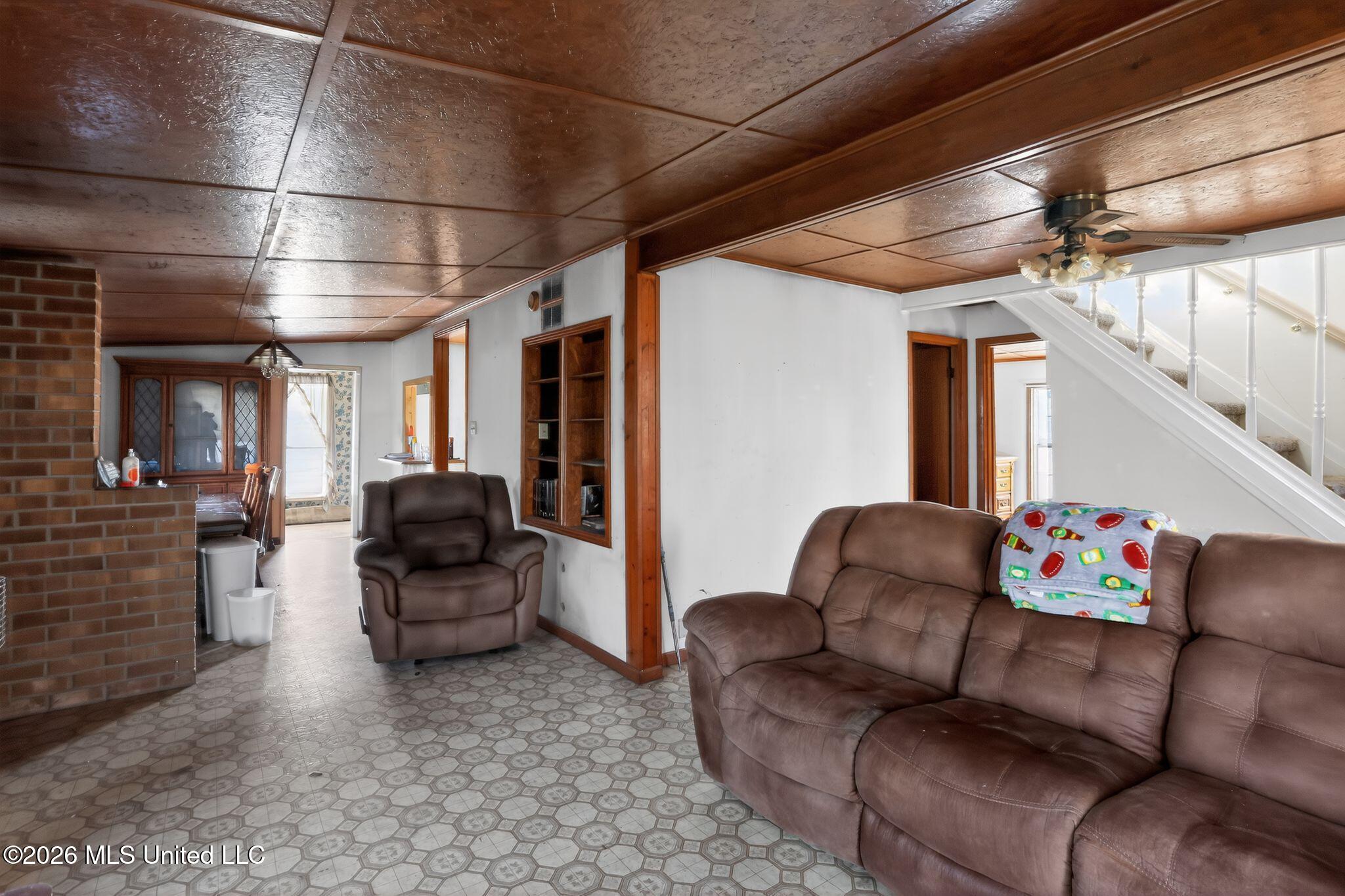 219 Heafner Road Property Photo 8