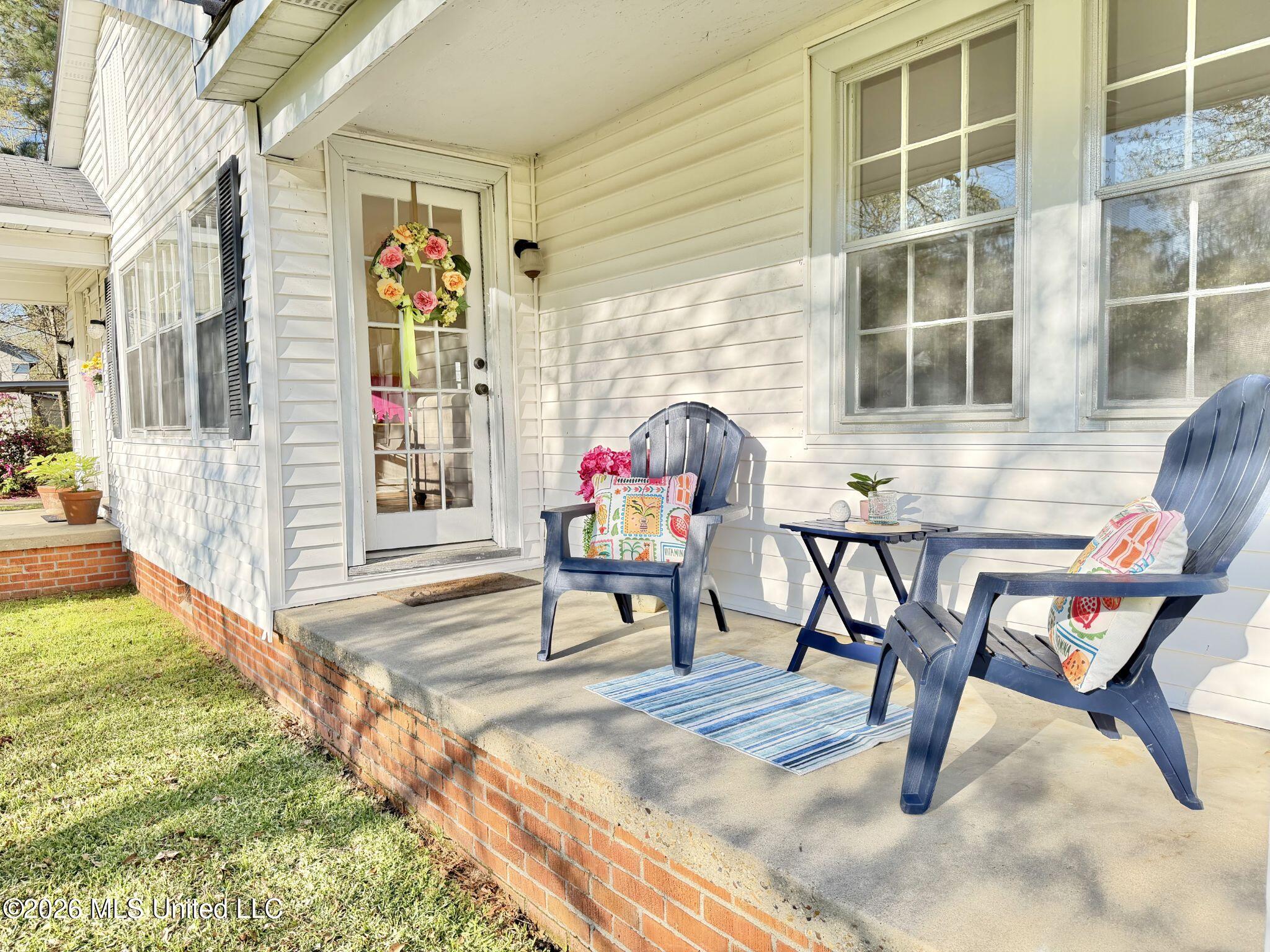 401 Kimball Avenue Property Photo 4