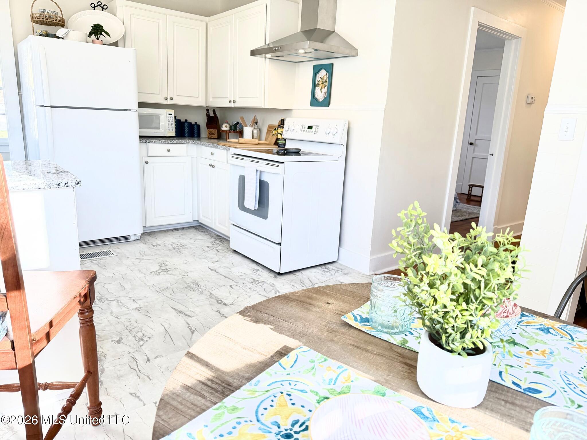 401 Kimball Avenue Property Photo 15