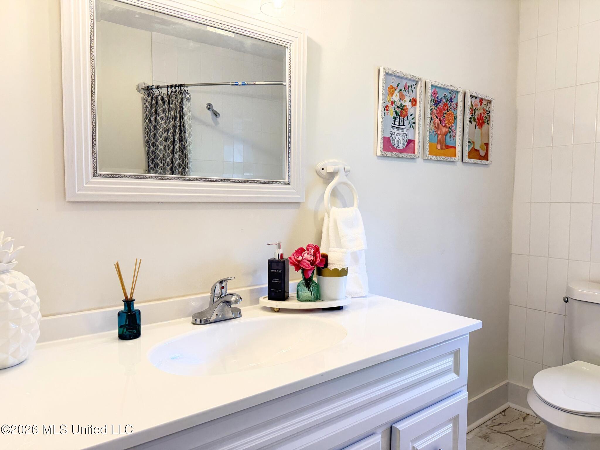 401 Kimball Avenue Property Photo 25