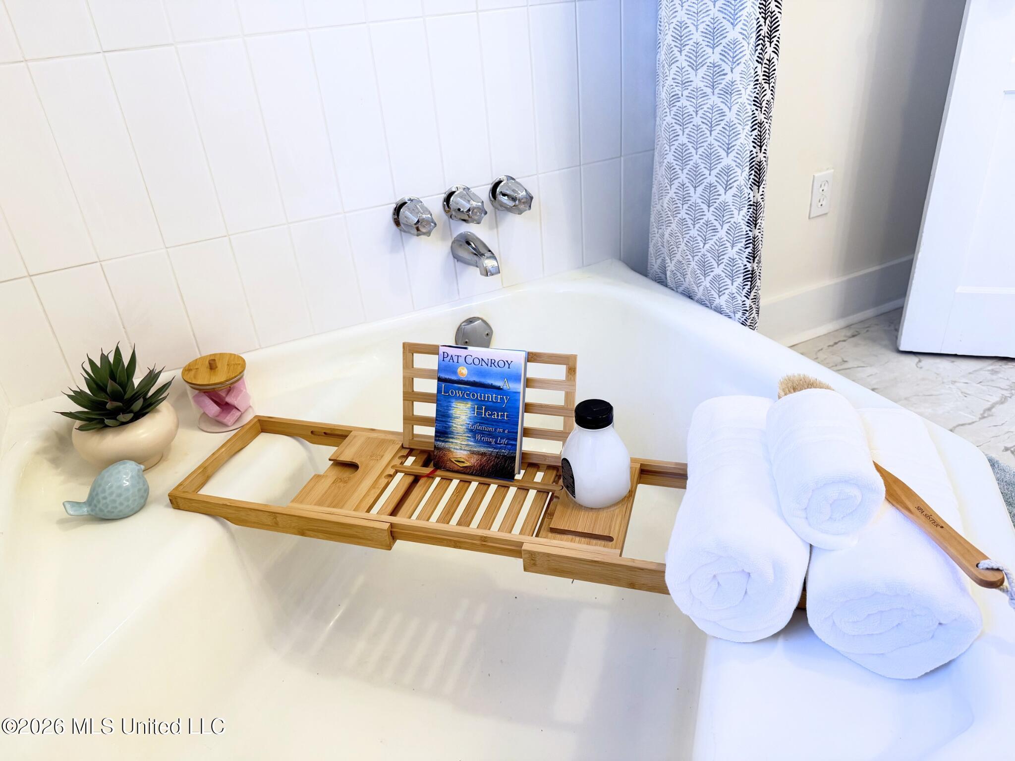 401 Kimball Avenue Property Photo 27