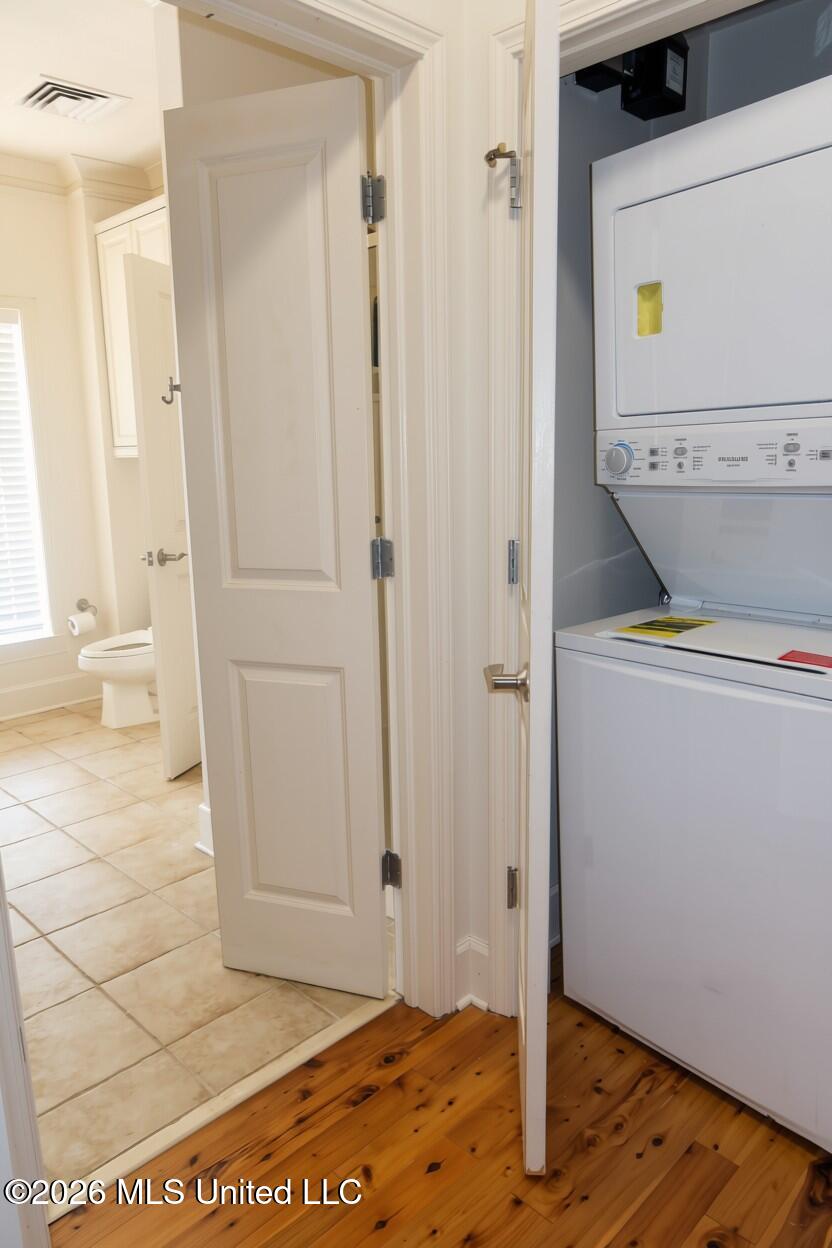 308 E Pearl Street Property Photo 11