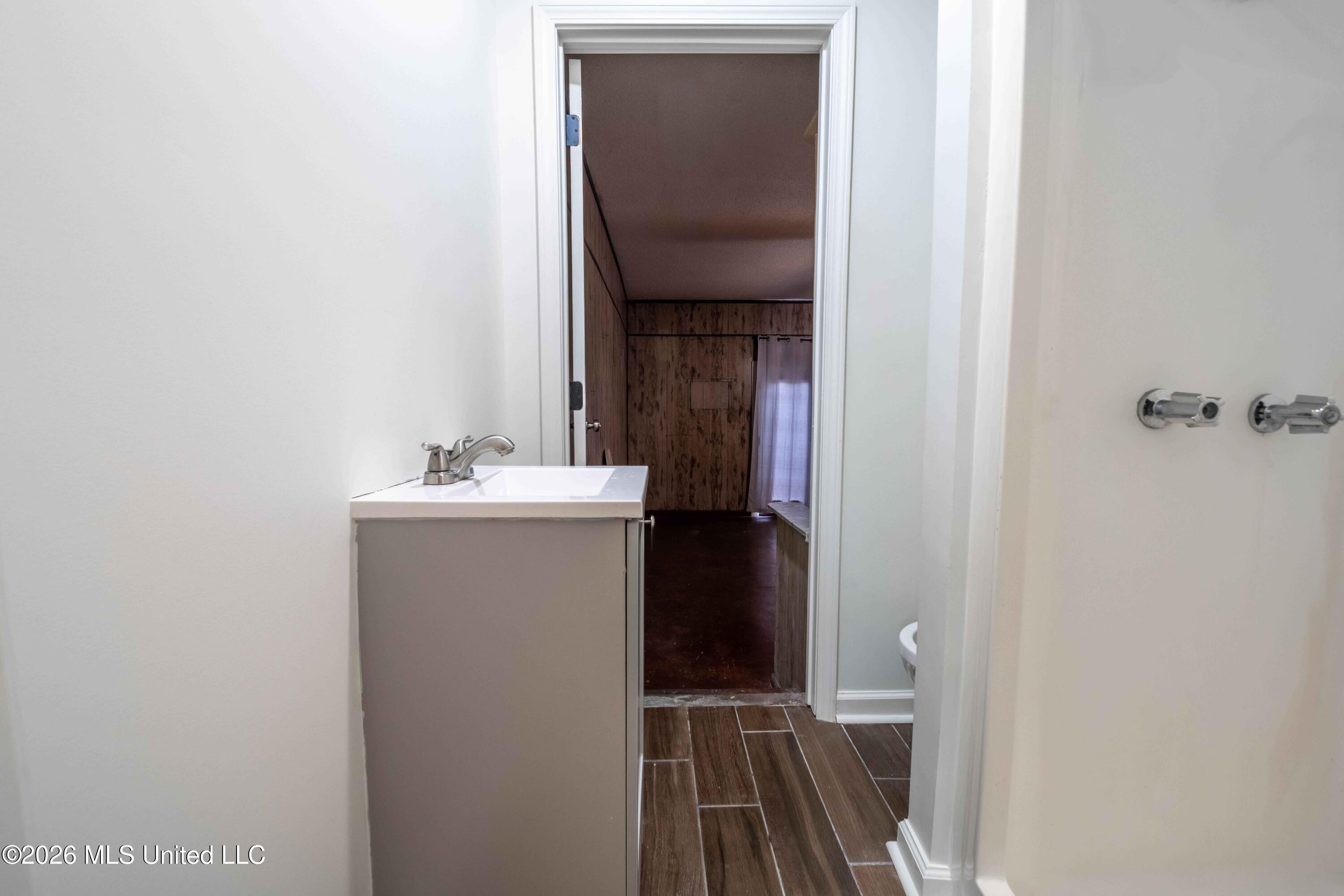 8761 Chesterfield Drive Property Photo 30