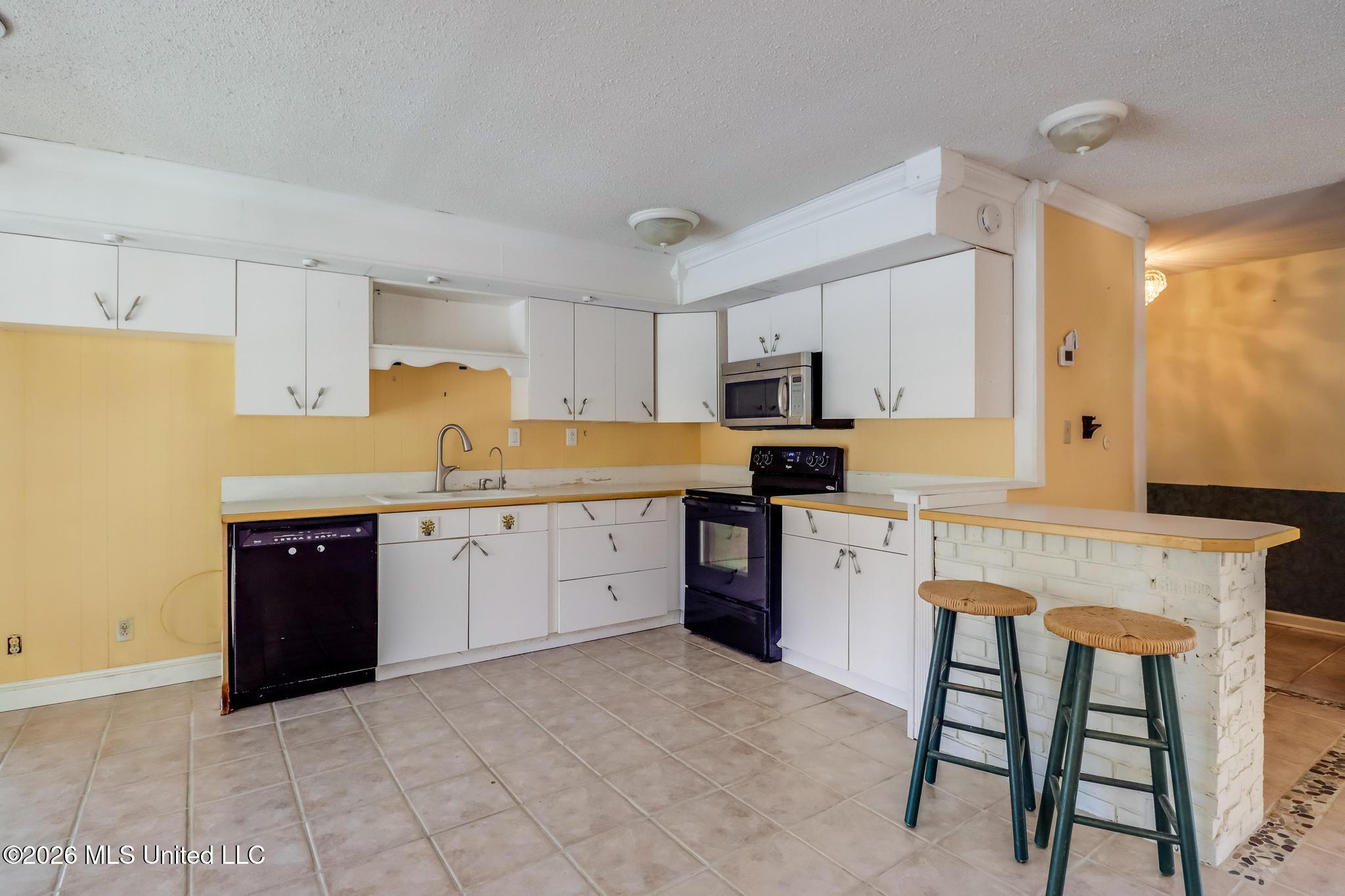 416 Howard Street Property Photo 11