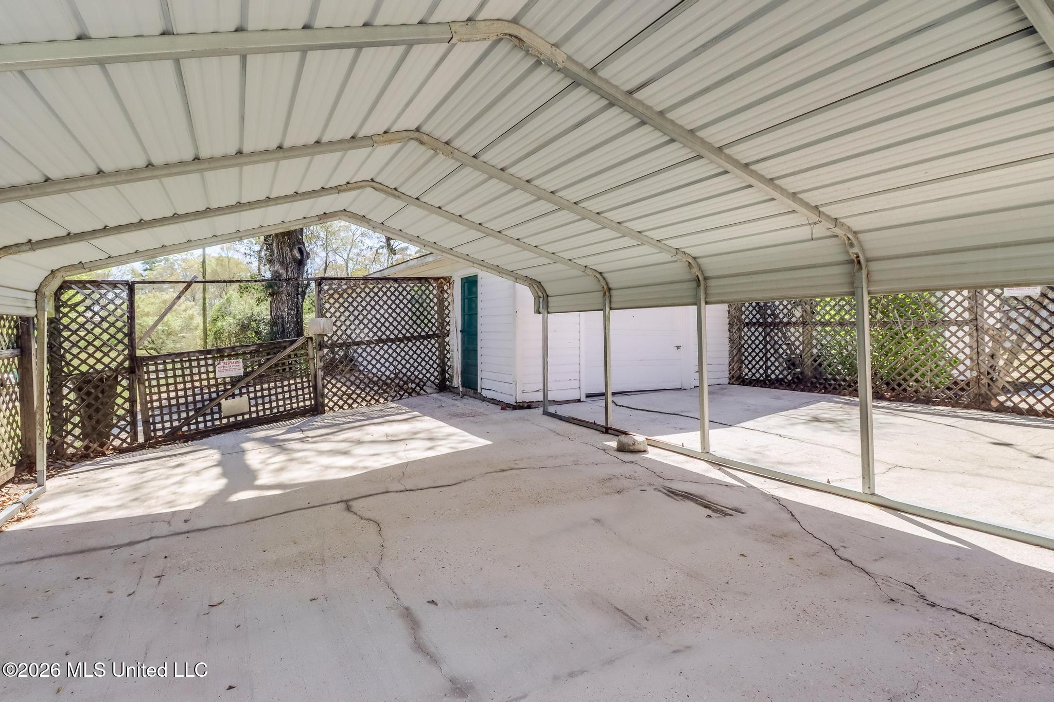 416 Howard Street Property Photo 29
