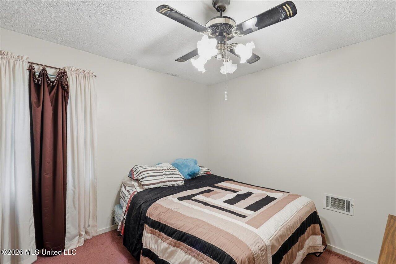 1511 Lowery Lane Property Photo 8