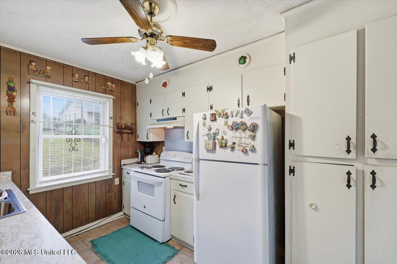 1511 Lowery Lane Property Photo 11