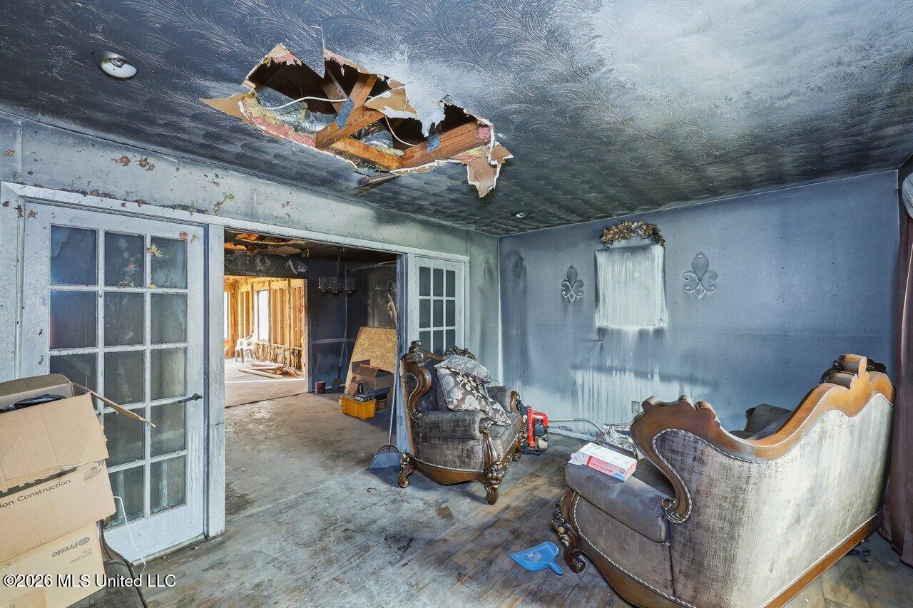 236 Cherry Hill Drive Property Photo 5
