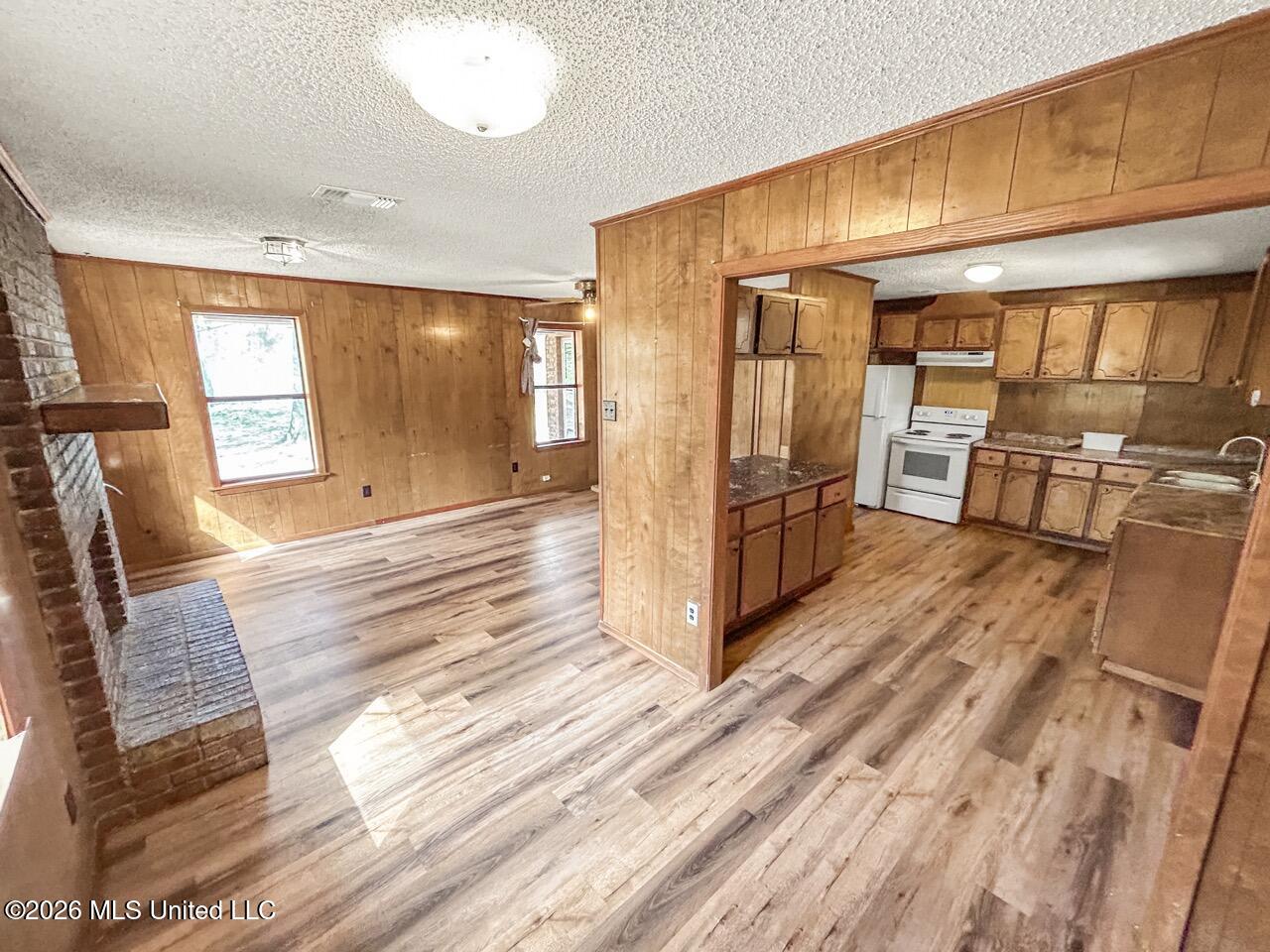 11310 Hwy 24 Property Photo 7