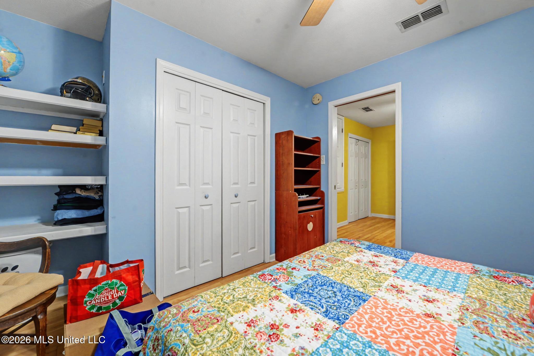 123 Espana Park Drive Property Photo 15