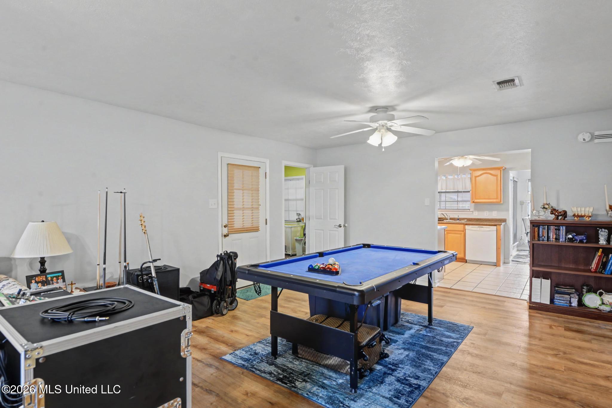123 Espana Park Drive Property Photo 19