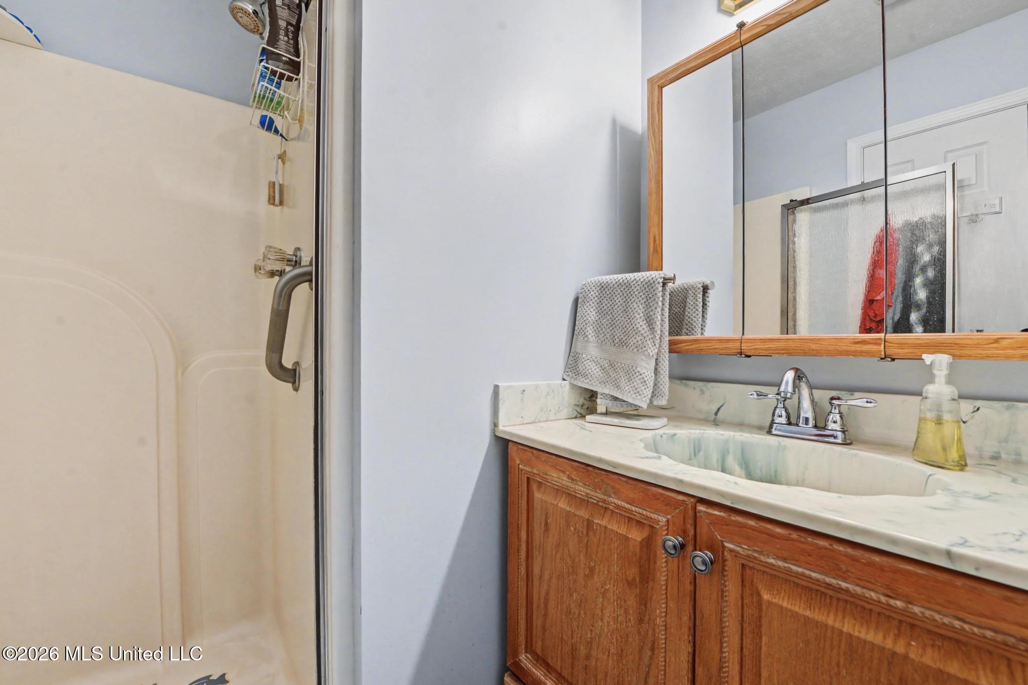 123 Espana Park Drive Property Photo 24