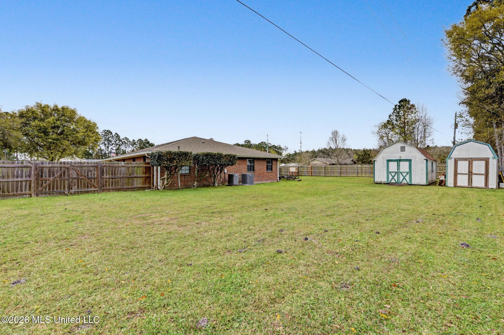 123 Espana Park Drive Property Photo 31