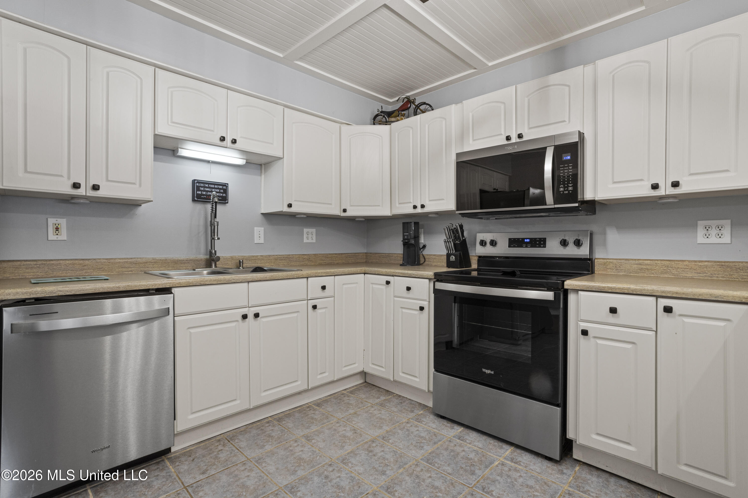106 Clower Avenue Property Photo 12