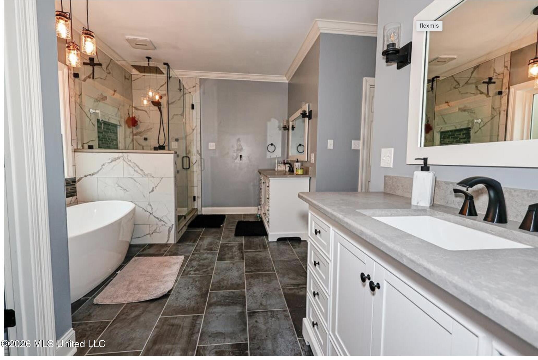 3004 Delaware Avenue Property Photo 14