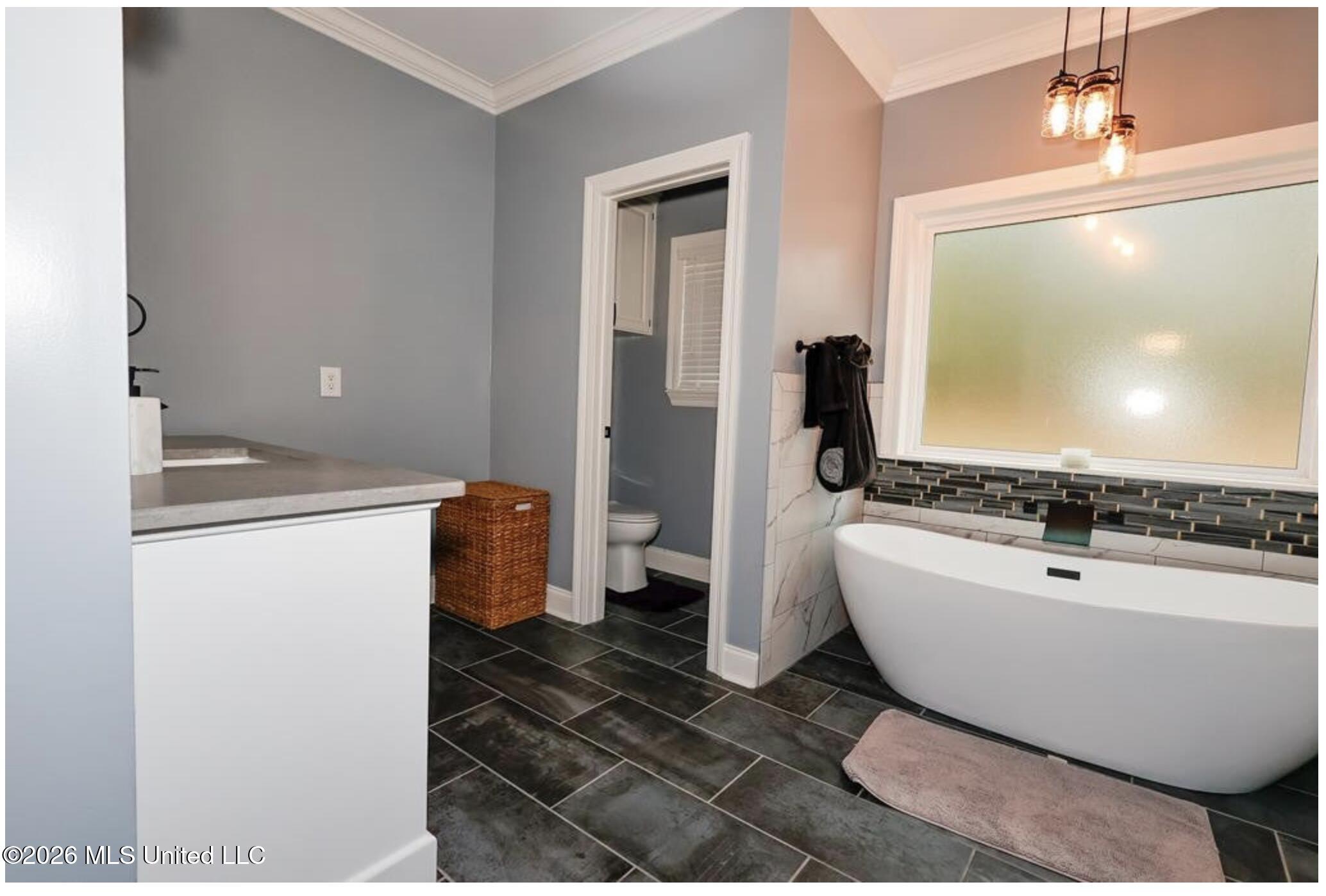 3004 Delaware Avenue Property Photo 15