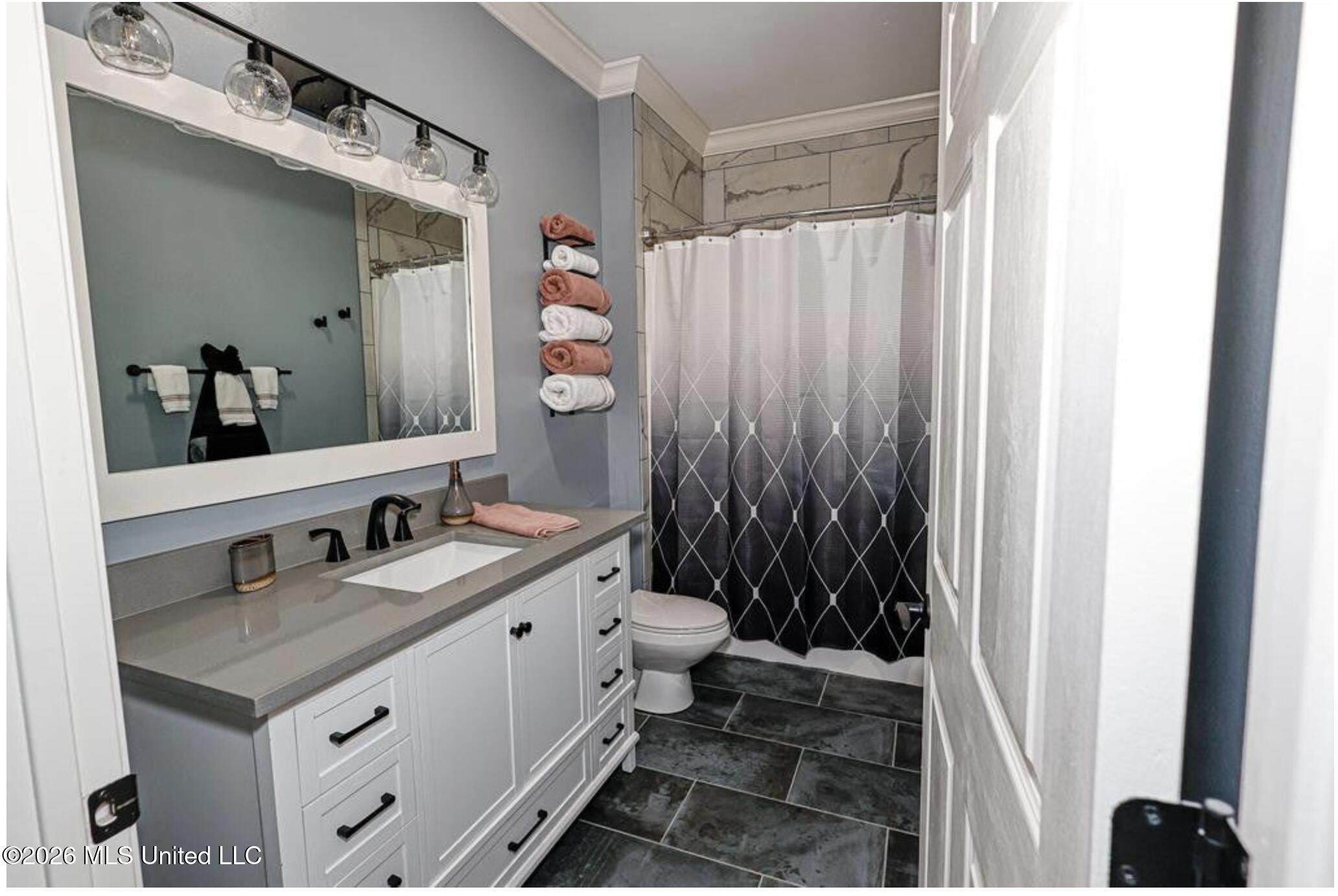 3004 Delaware Avenue Property Photo 19