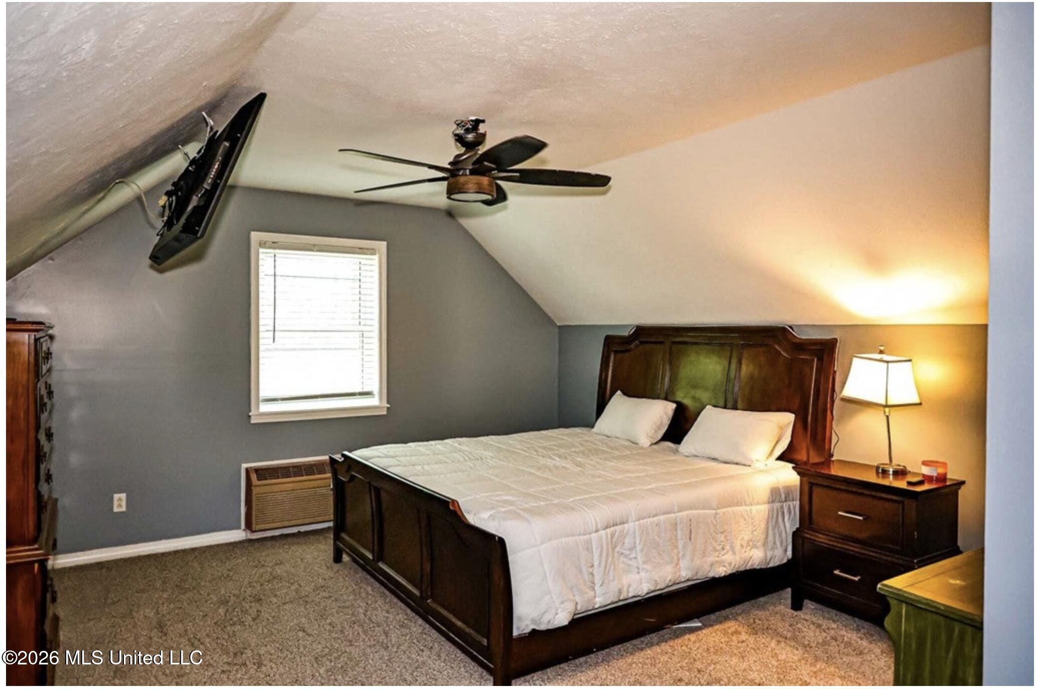 3004 Delaware Avenue Property Photo 21