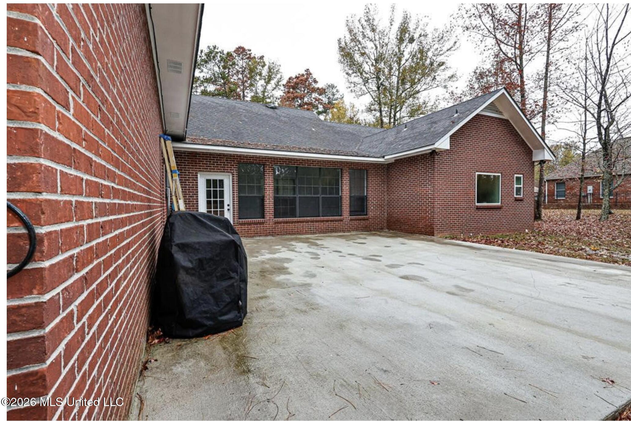 3004 Delaware Avenue Property Photo 28