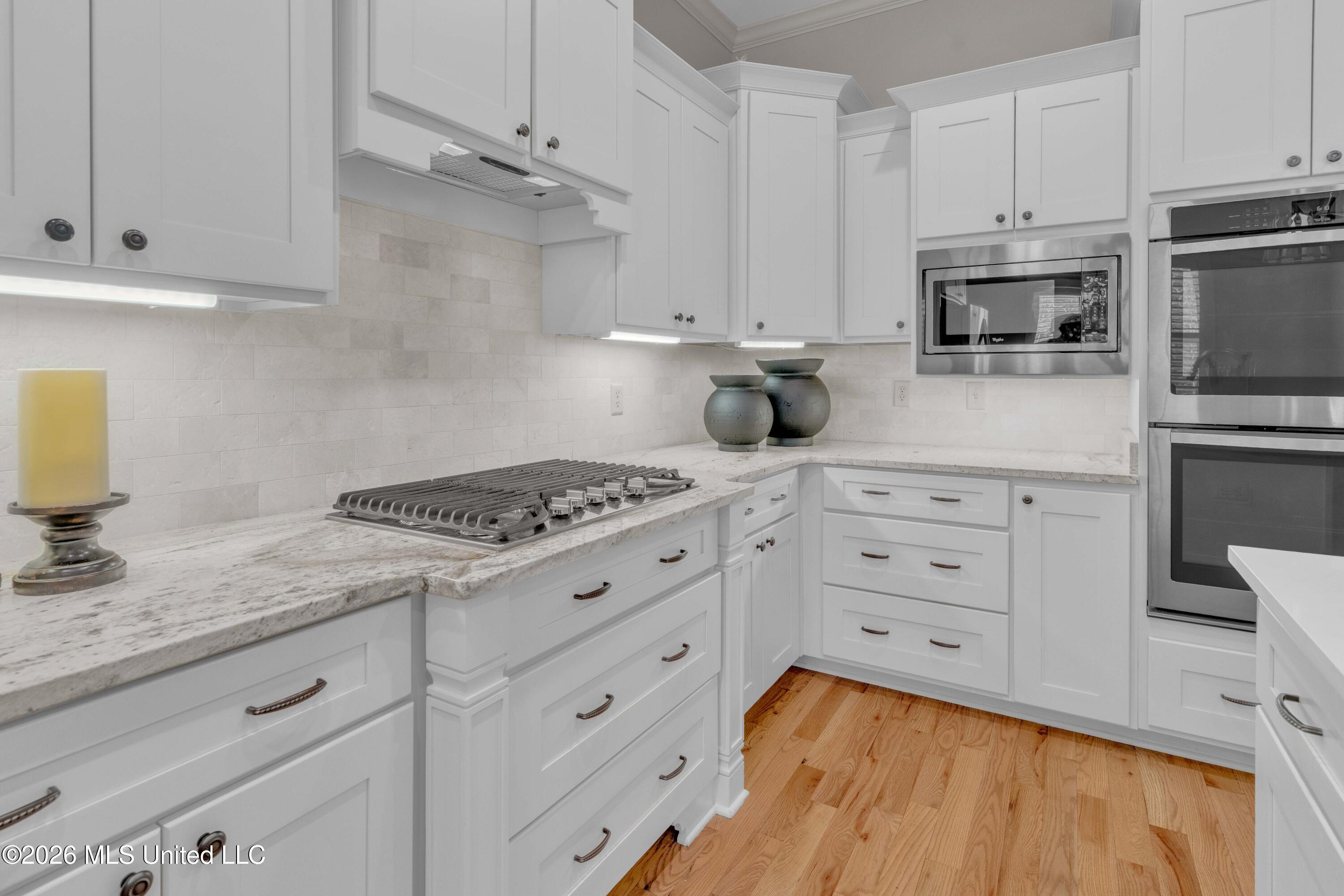 4342 E Robinson Loop Property Photo 12