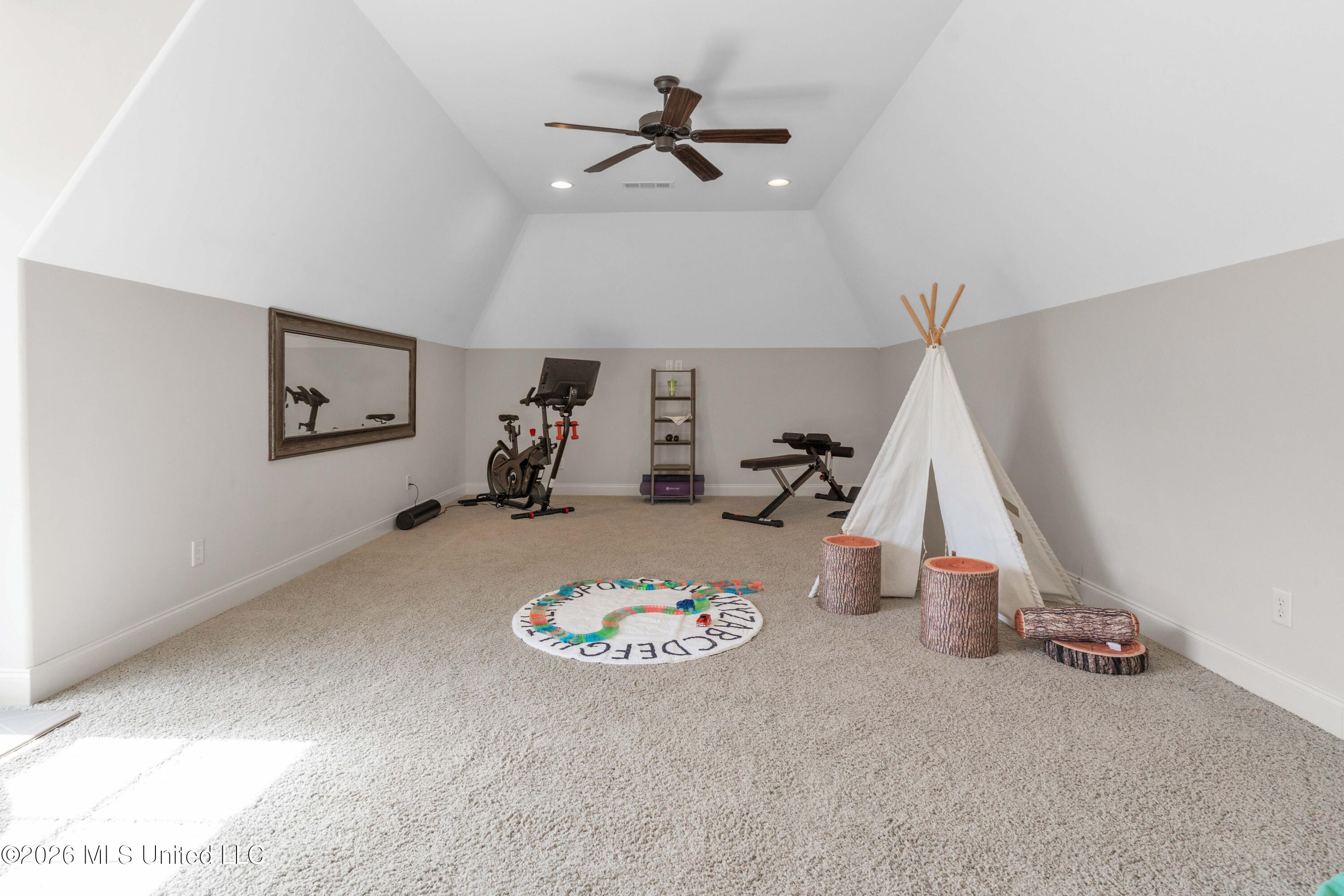 4342 E Robinson Loop Property Photo 34