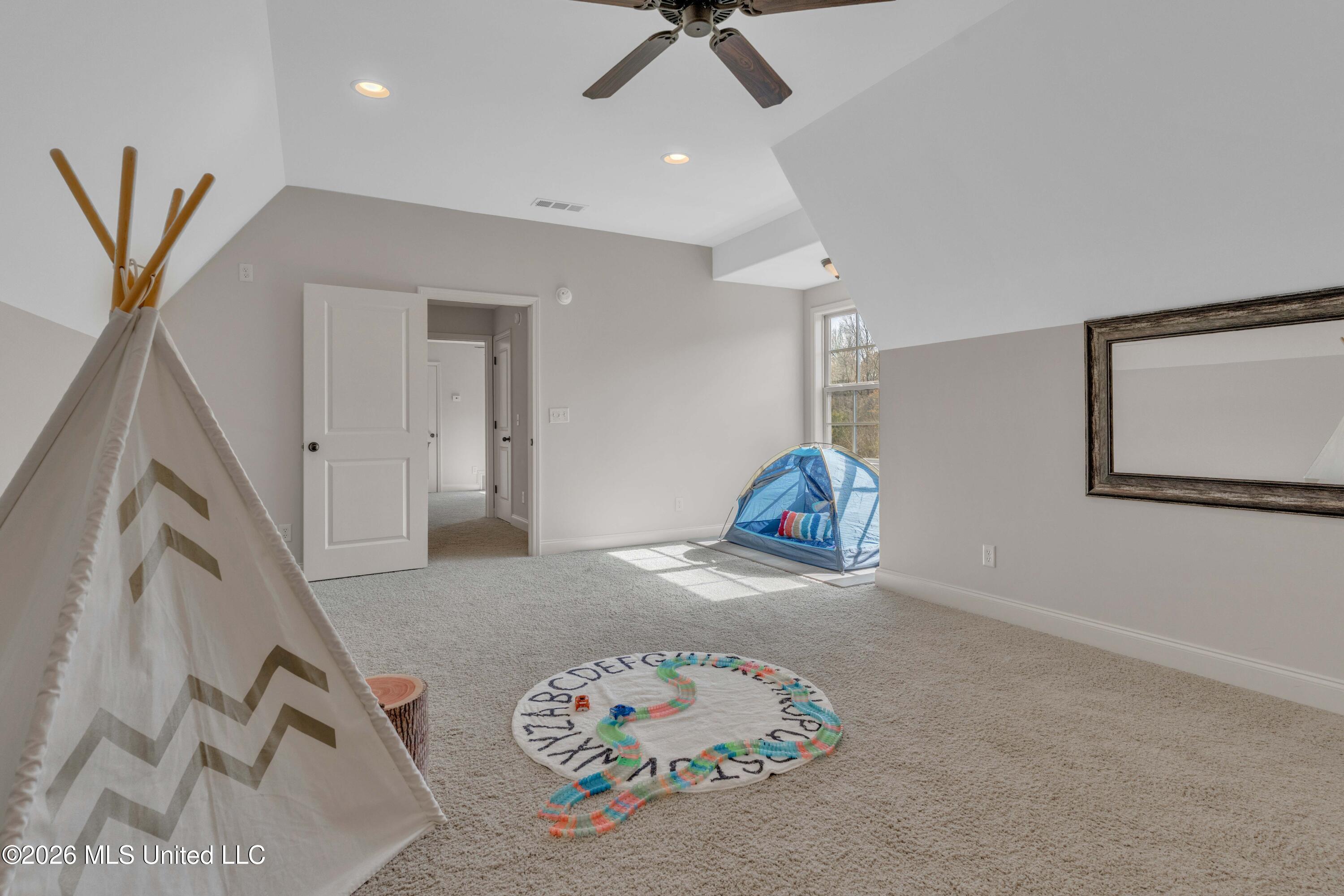 4342 E Robinson Loop Property Photo 35