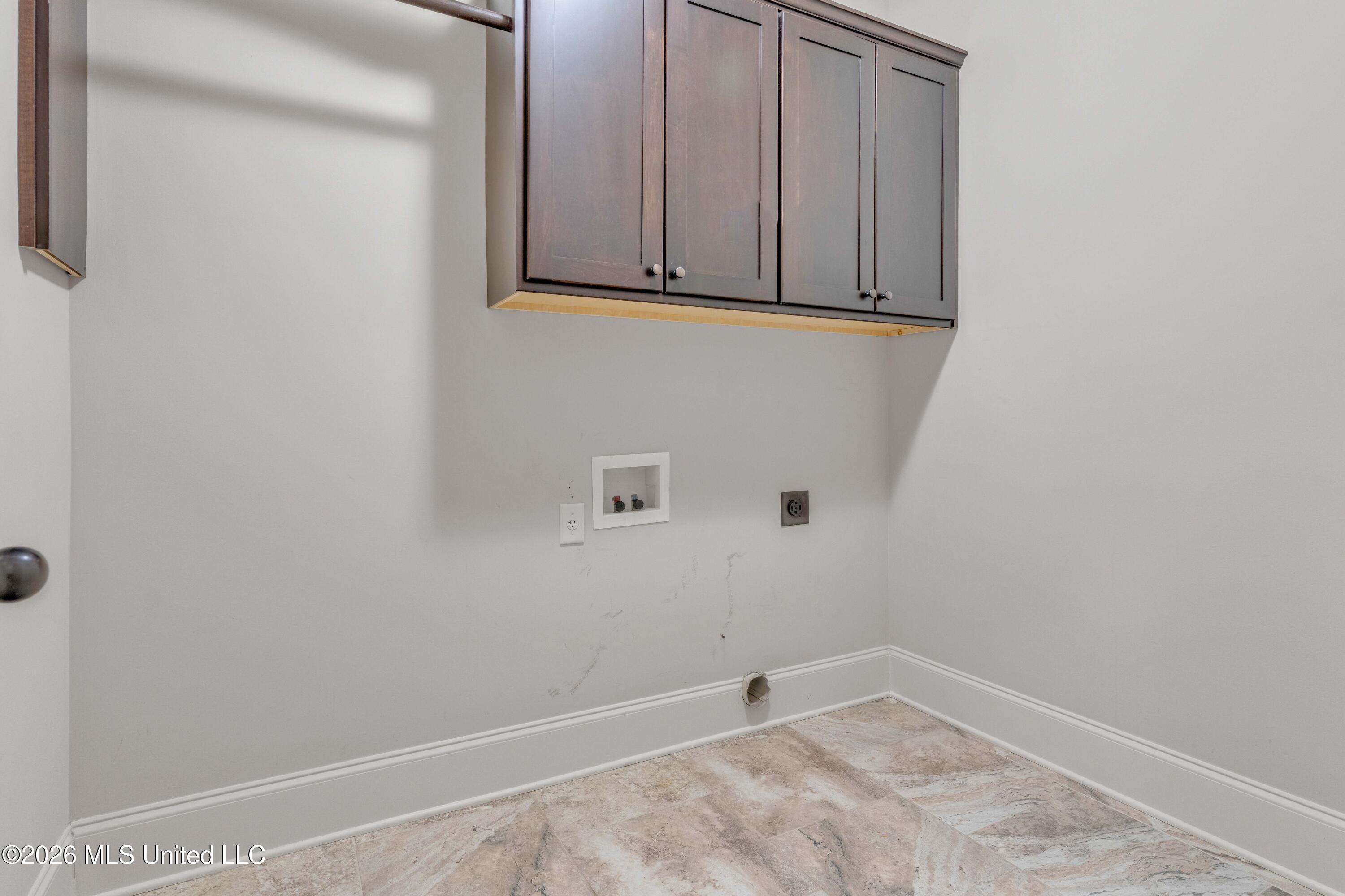 4342 E Robinson Loop Property Photo 37