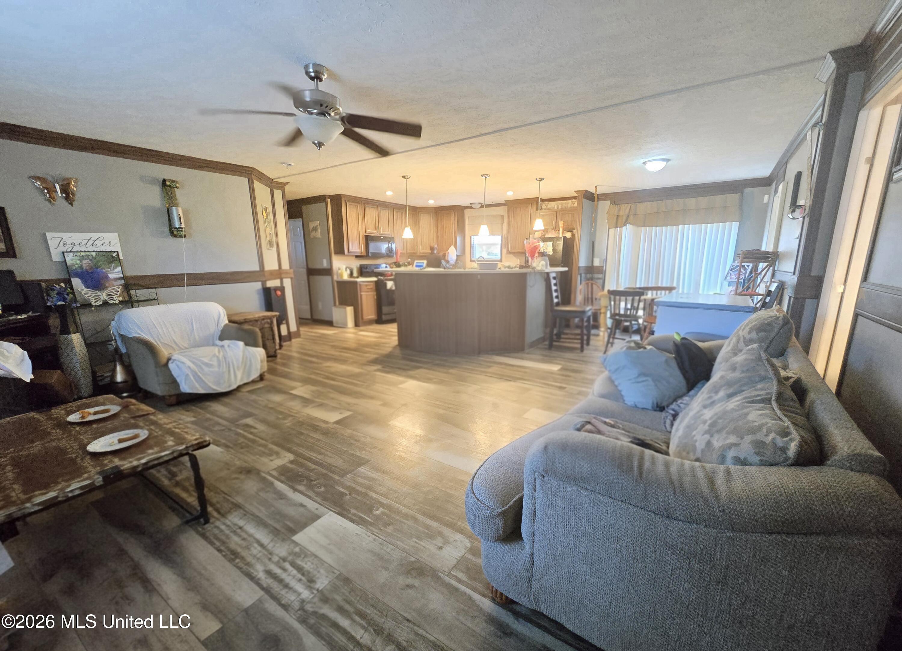 1012 Little Spring Drive Property Photo 2