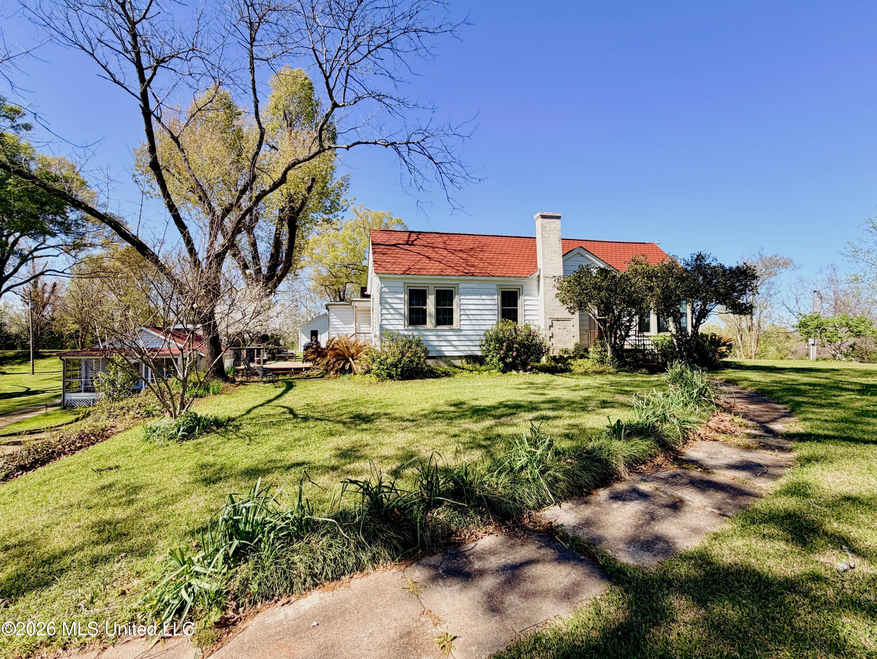 78 Government Fleet Road Property Photo 1