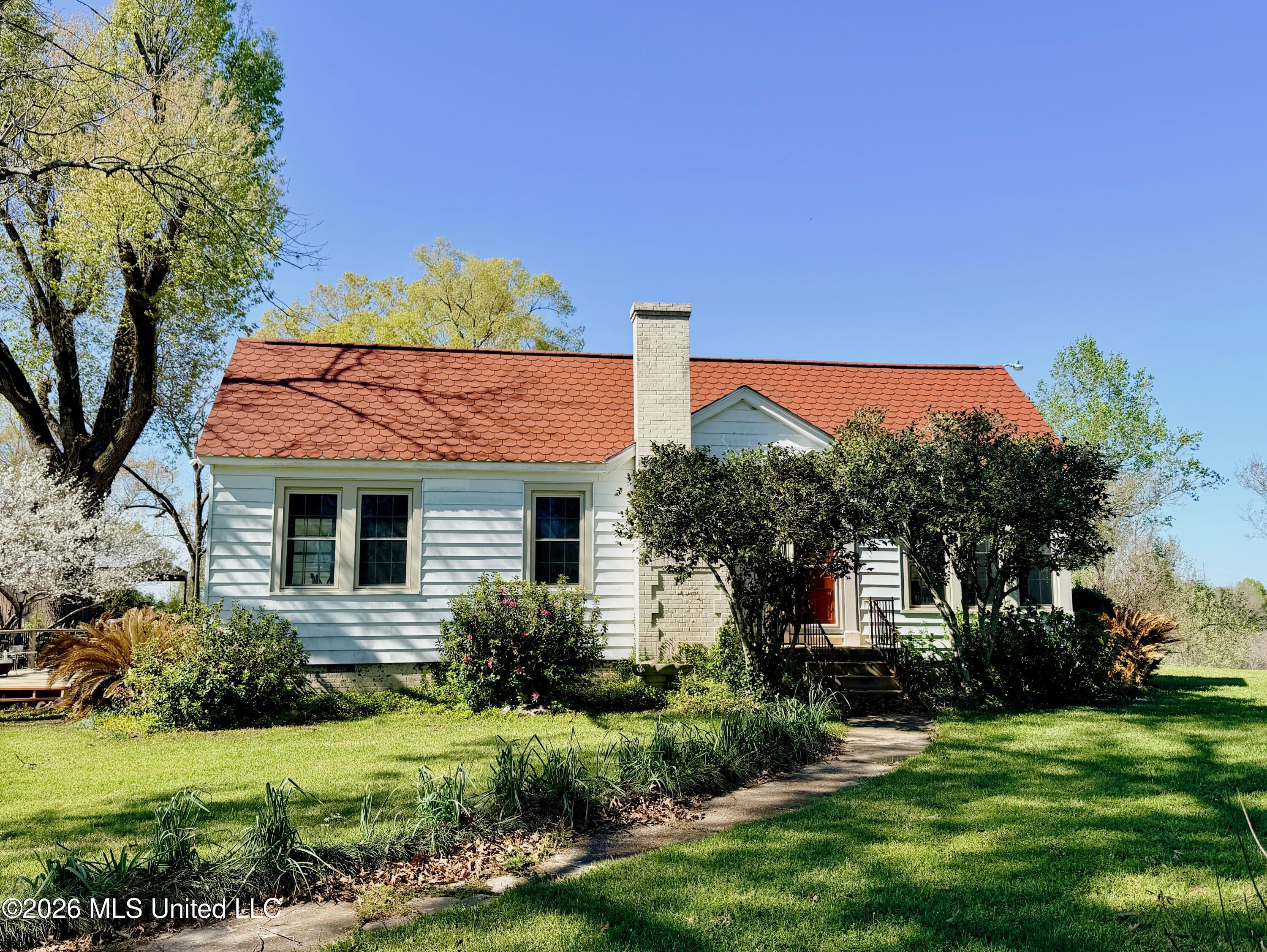 78 Government Fleet Road Property Photo 2
