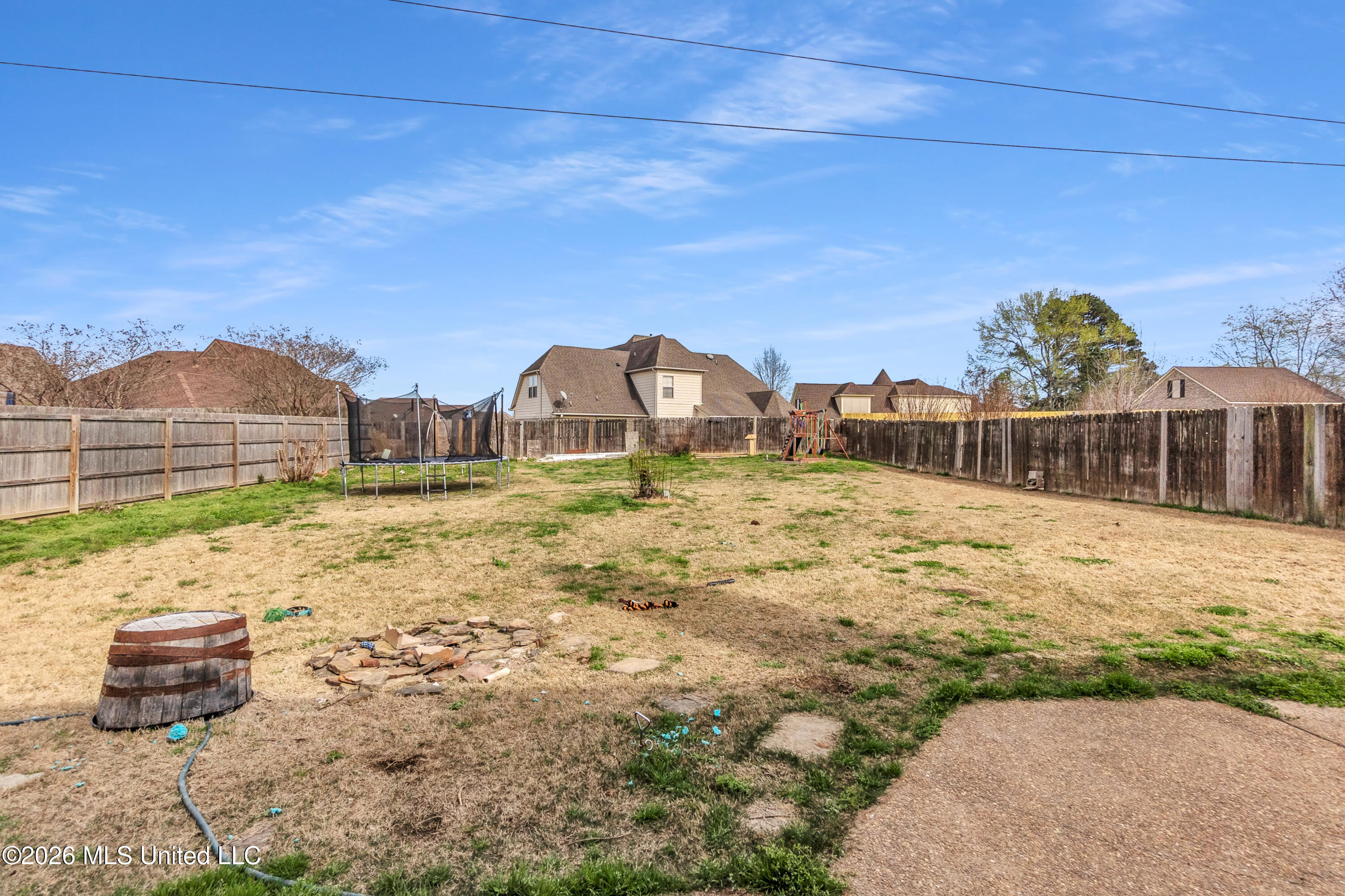 7090 Fox Creek Drive Property Photo 20