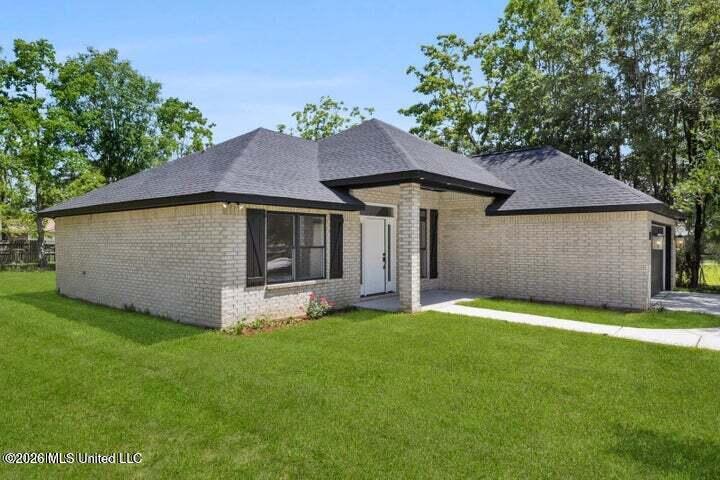 19706 Wallace Way Property Photo 3