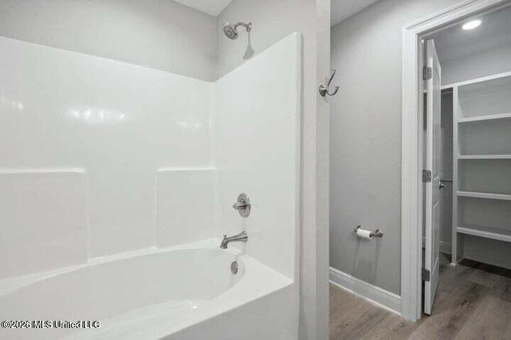 19706 Wallace Way Property Photo 9