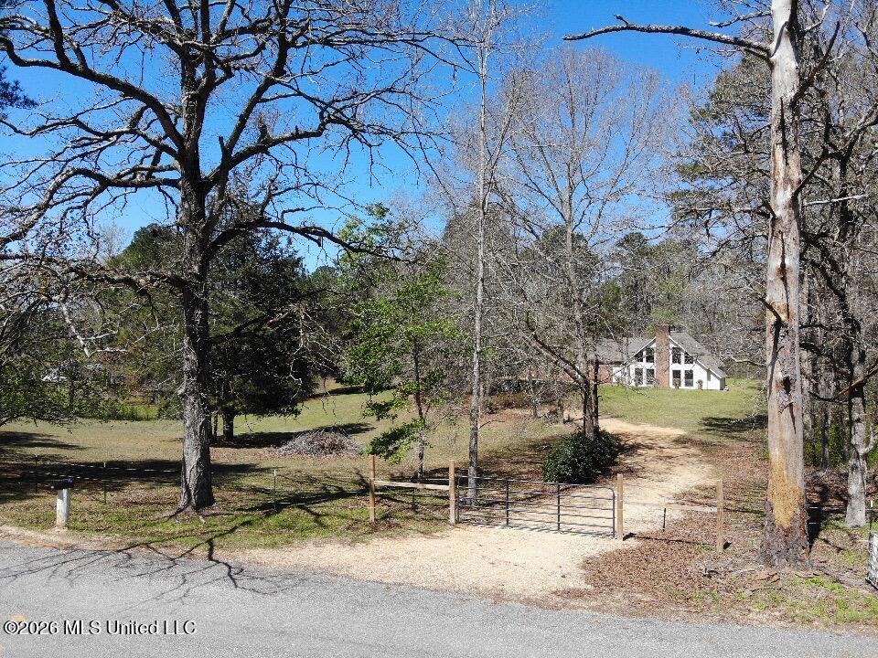 219 Bass Road Property Photo 2
