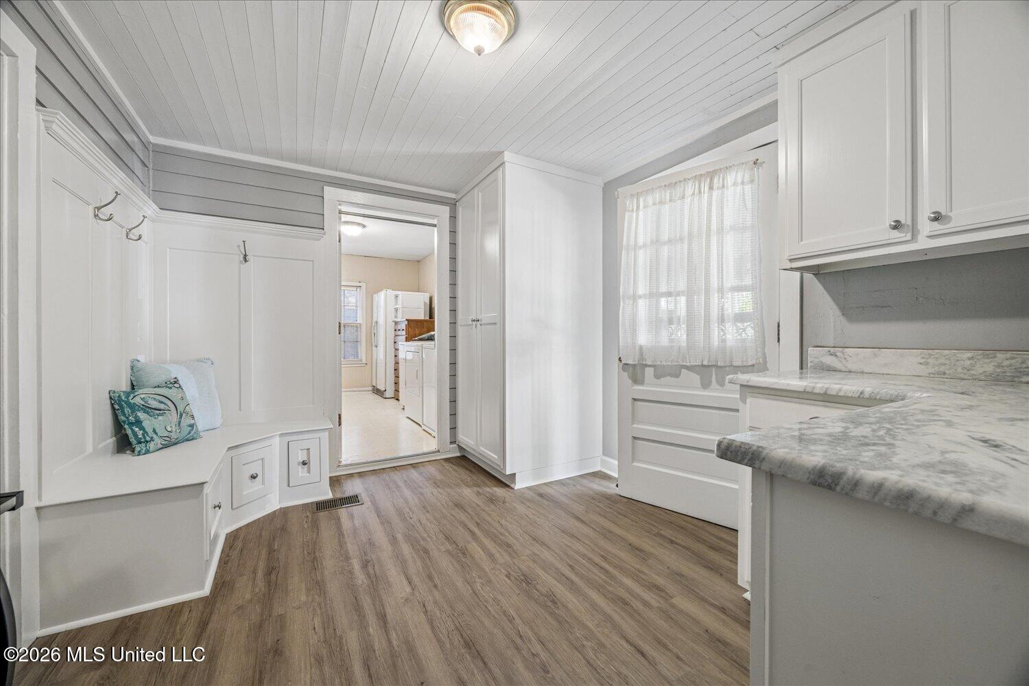 140 N Maury Street Property Photo 15