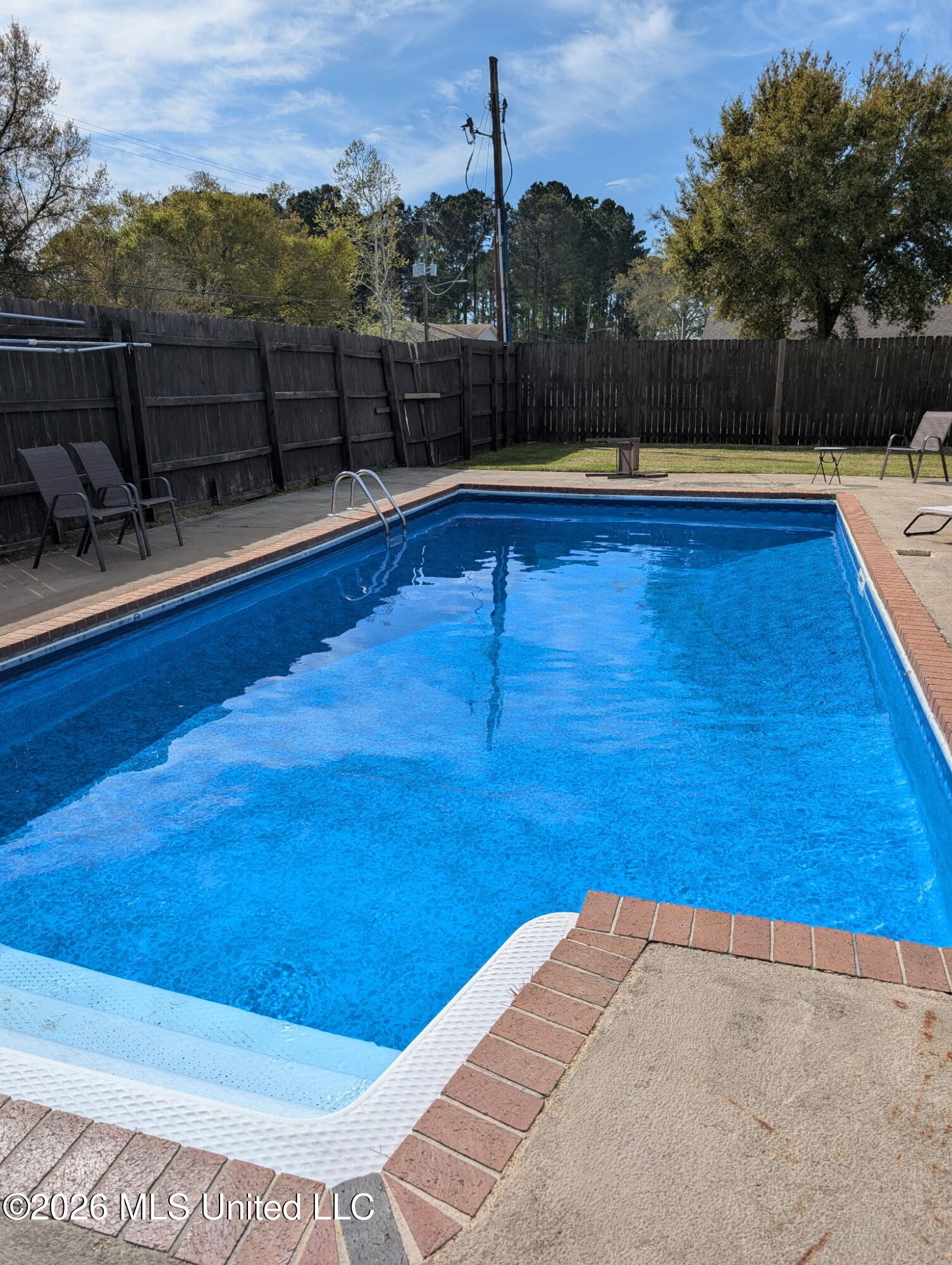12424 Crestwood Drive Property Photo 25