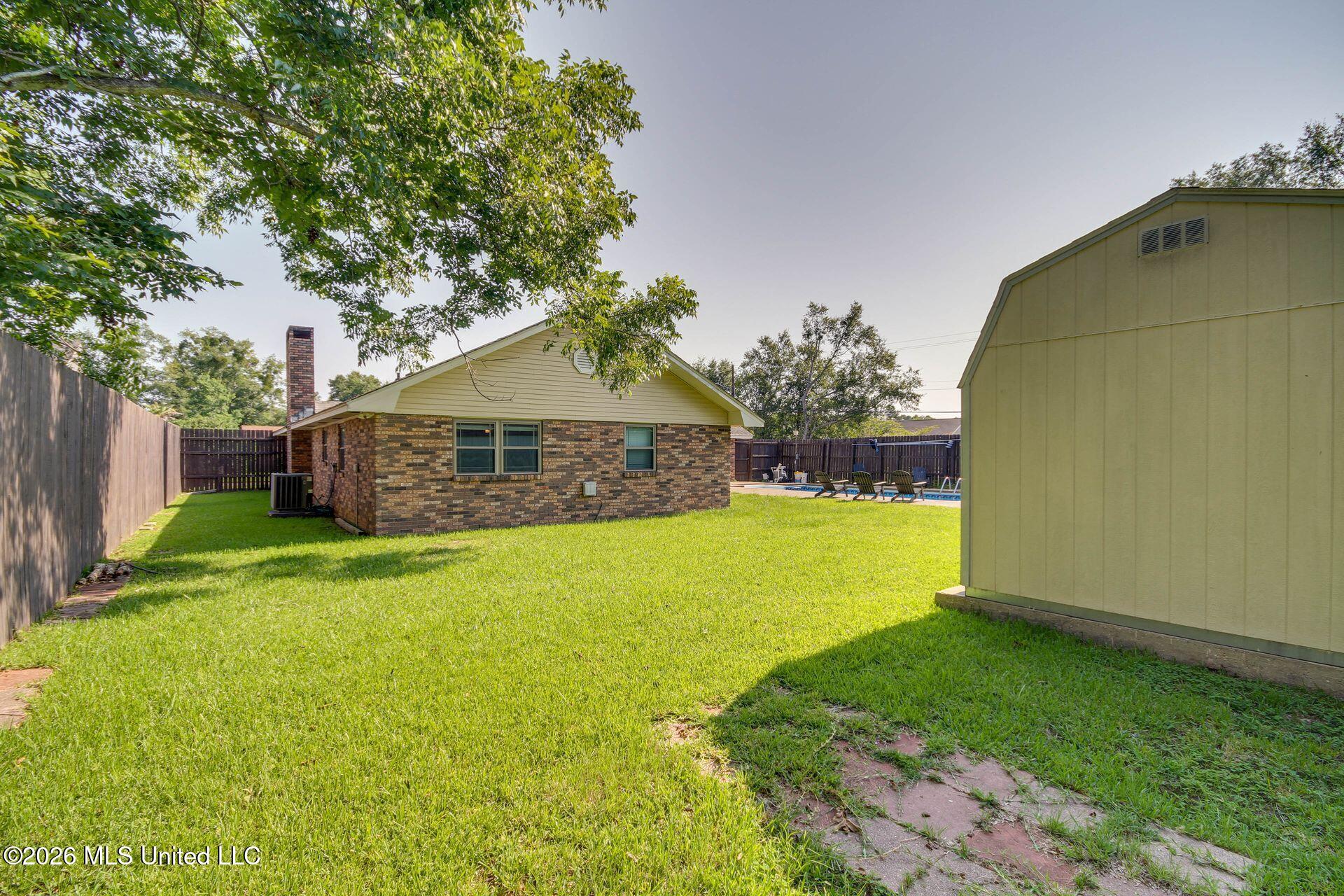 12424 Crestwood Drive Property Photo 26