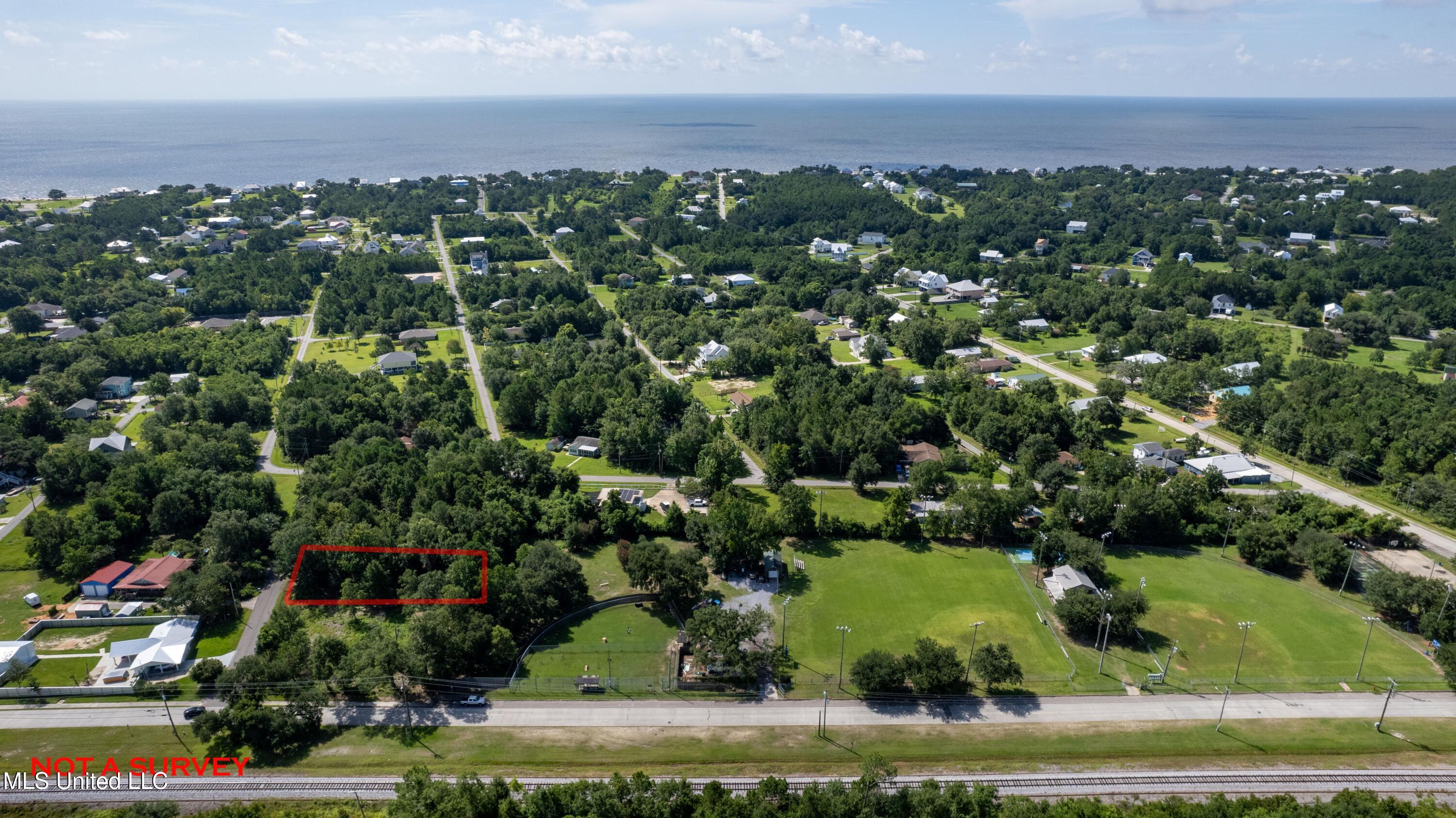 447 Sandy Street Property Photo 3