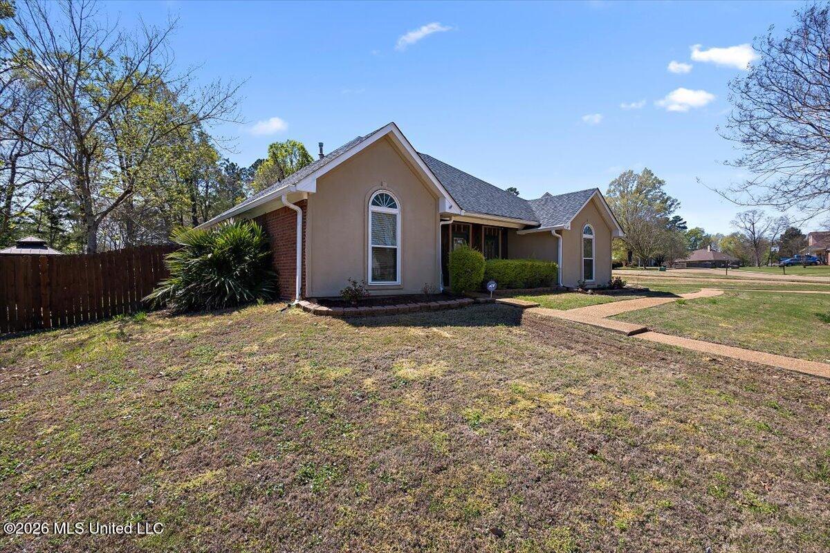 314 Avalon Way Property Photo 3