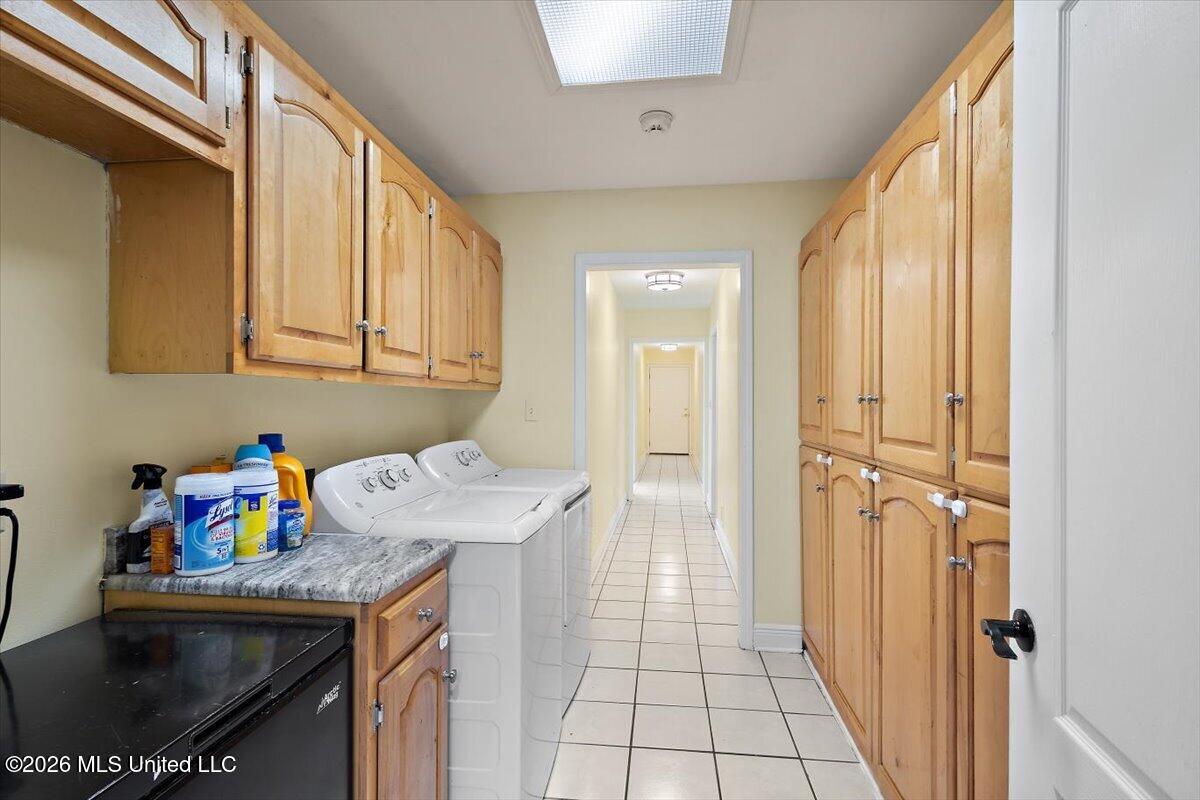314 Avalon Way Property Photo 43