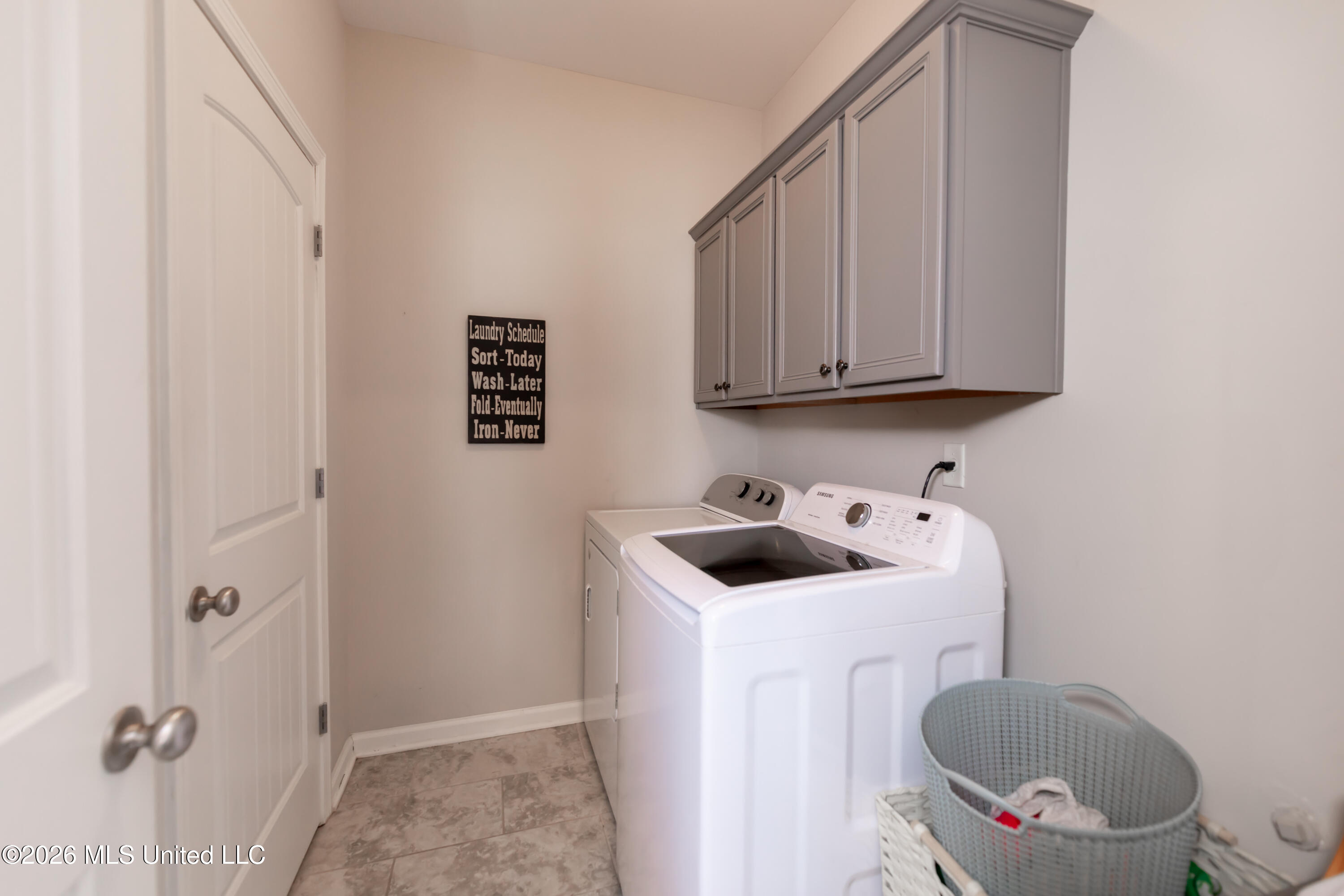 6813 Mourning Dove Lane Property Photo 11