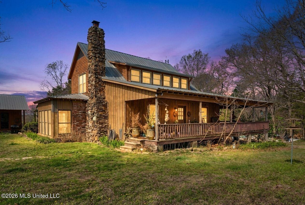 392 Sycamore Road Property Photo 1