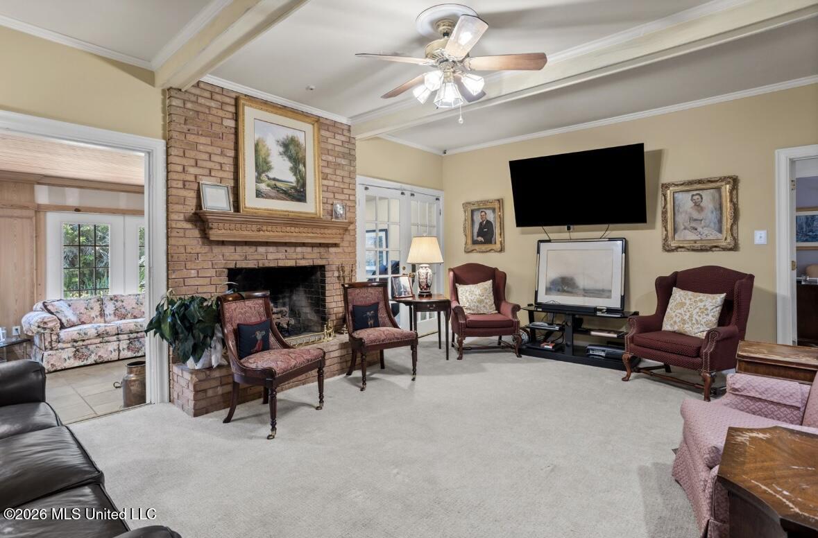 101 Olympia Fields Property Photo 10