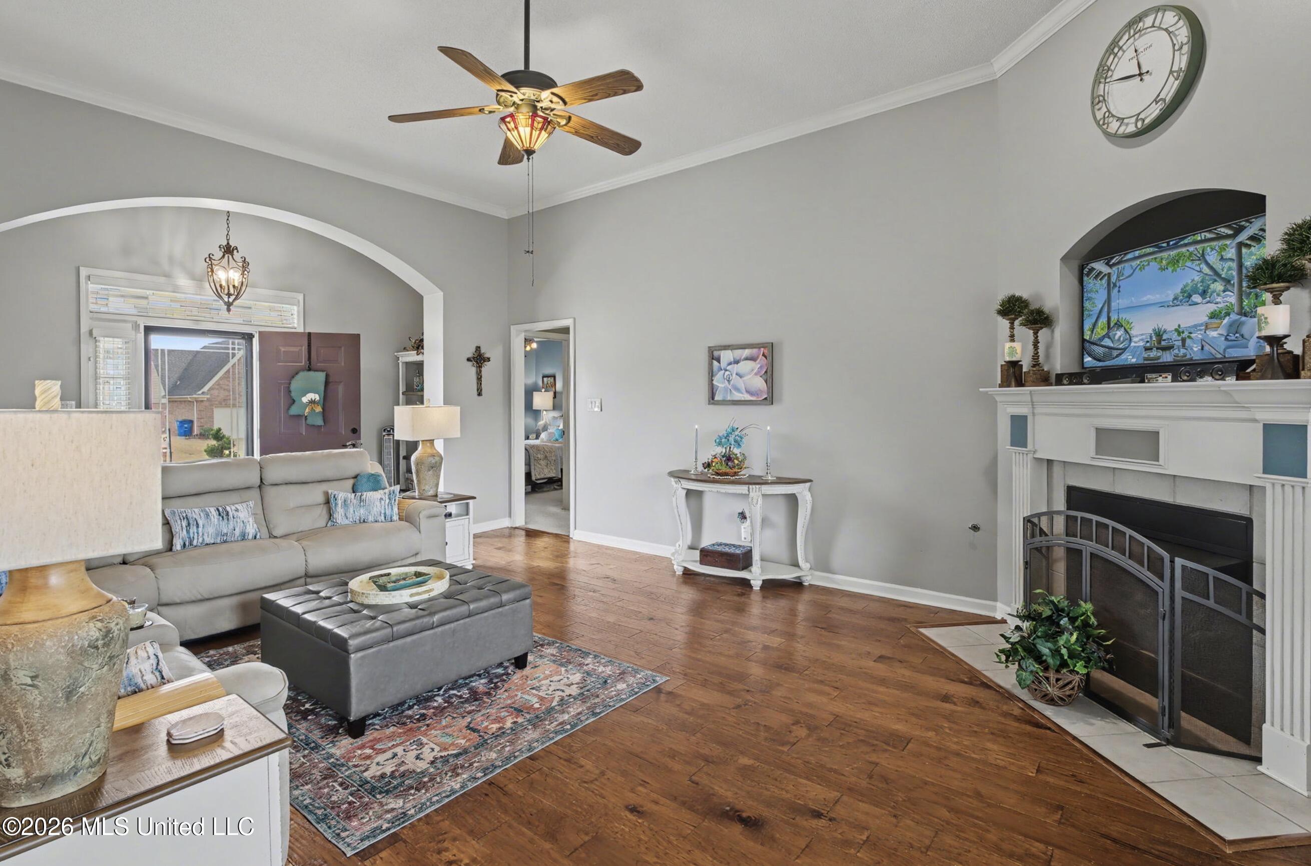 7741 Meadow Ridge Lane Property Photo 6