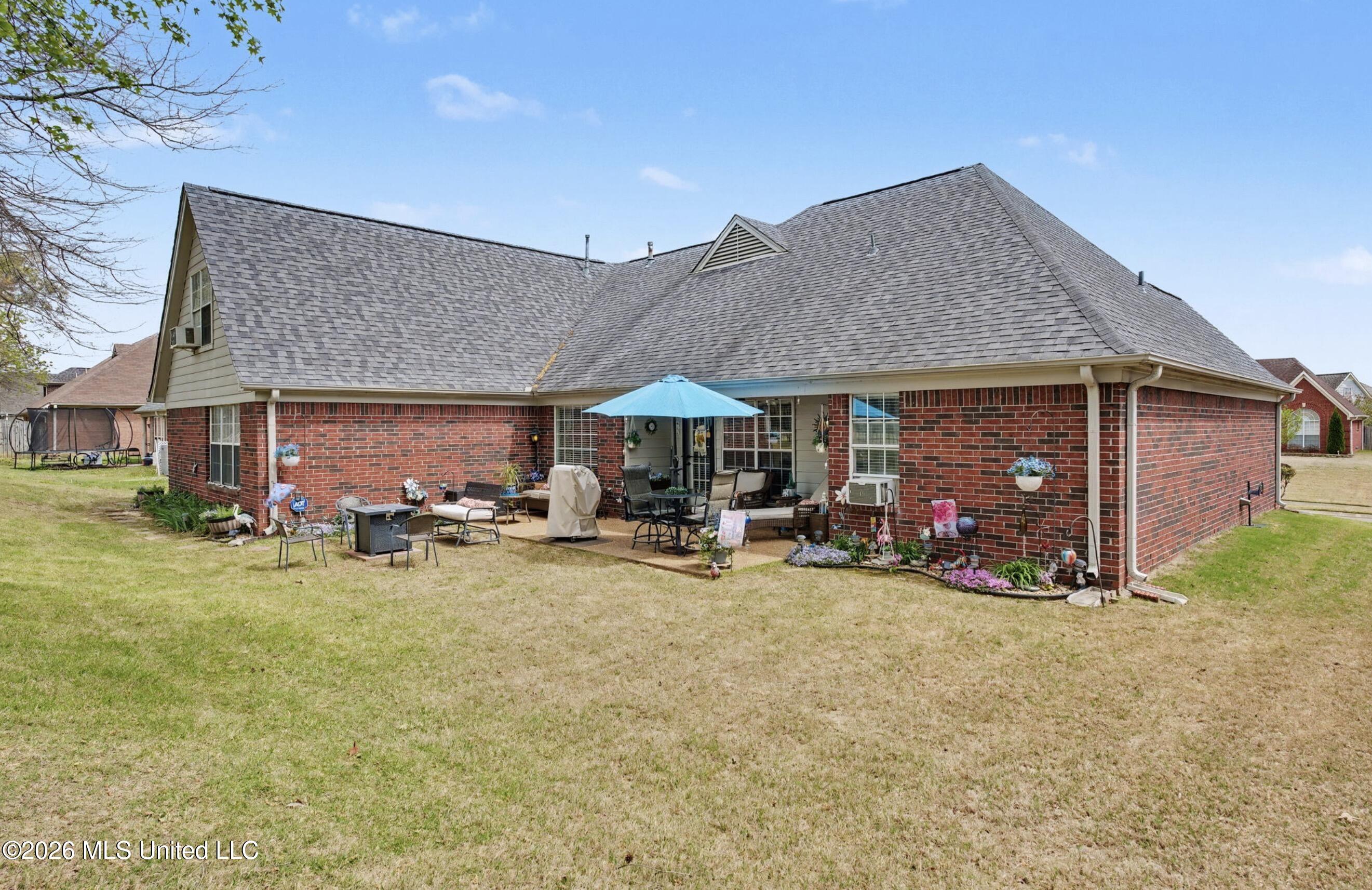 7741 Meadow Ridge Lane Property Photo 24