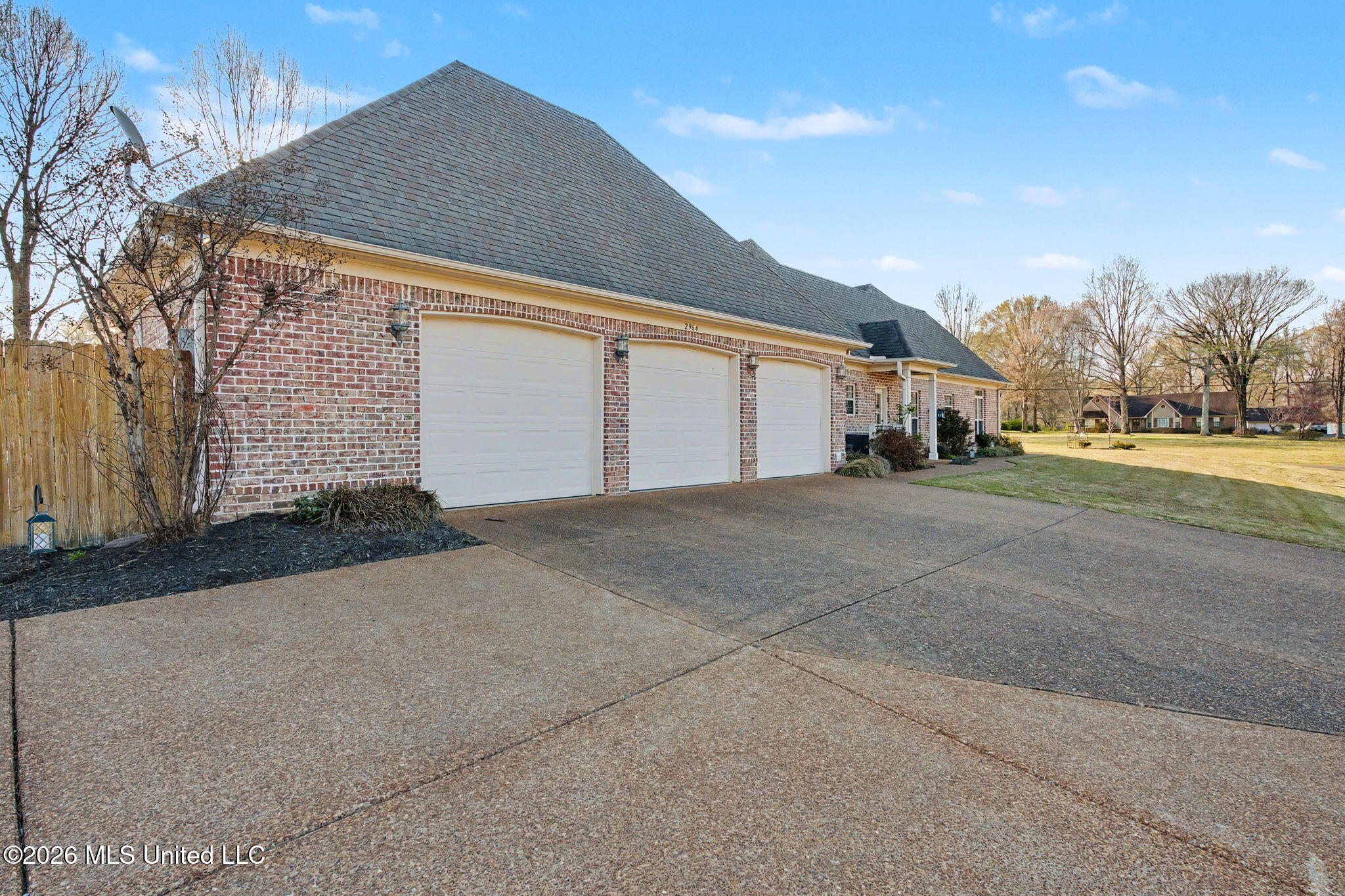 2964 Vanguard Drive Property Photo 4